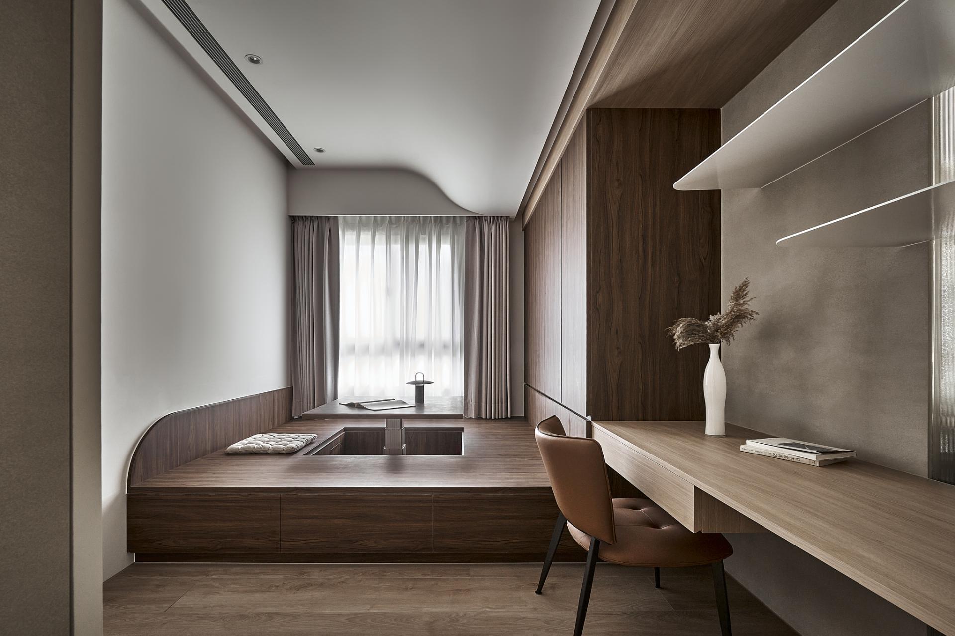 London Design Awards Winner - Where Arcs Meet Light