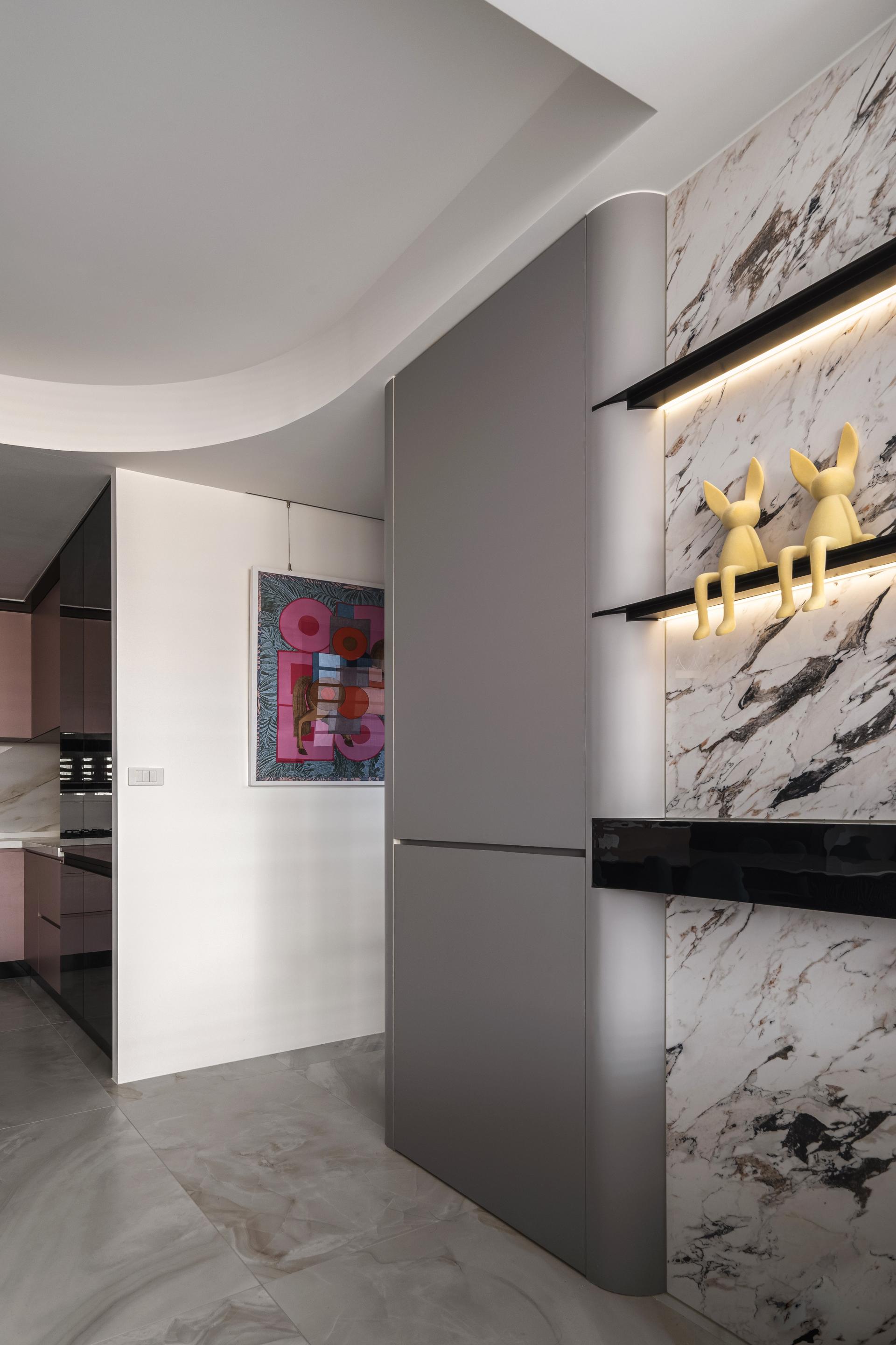 London Design Awards Winner - Live in your color.