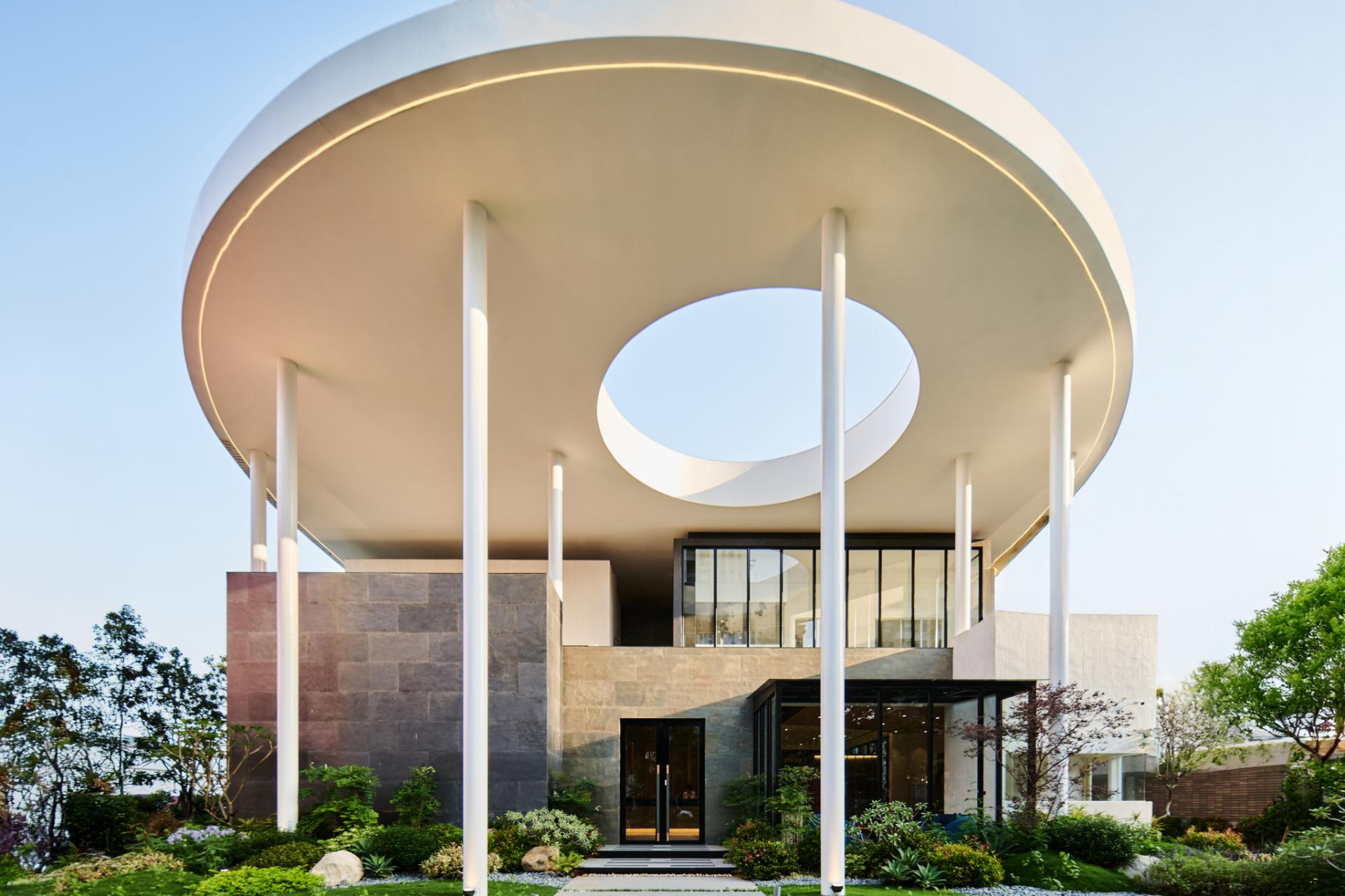 London Design Awards Winner - Qingpu Sales Center and Show Flat
