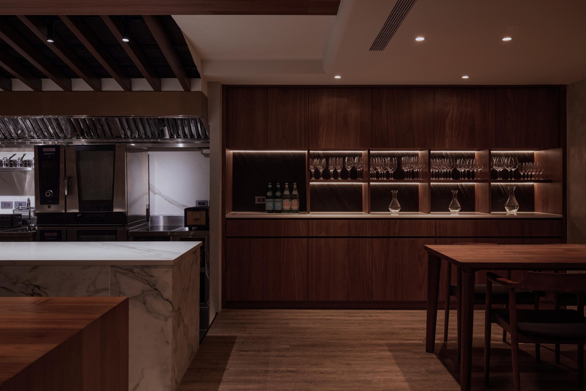 London Design Awards Winner - Ad Astra Taipei