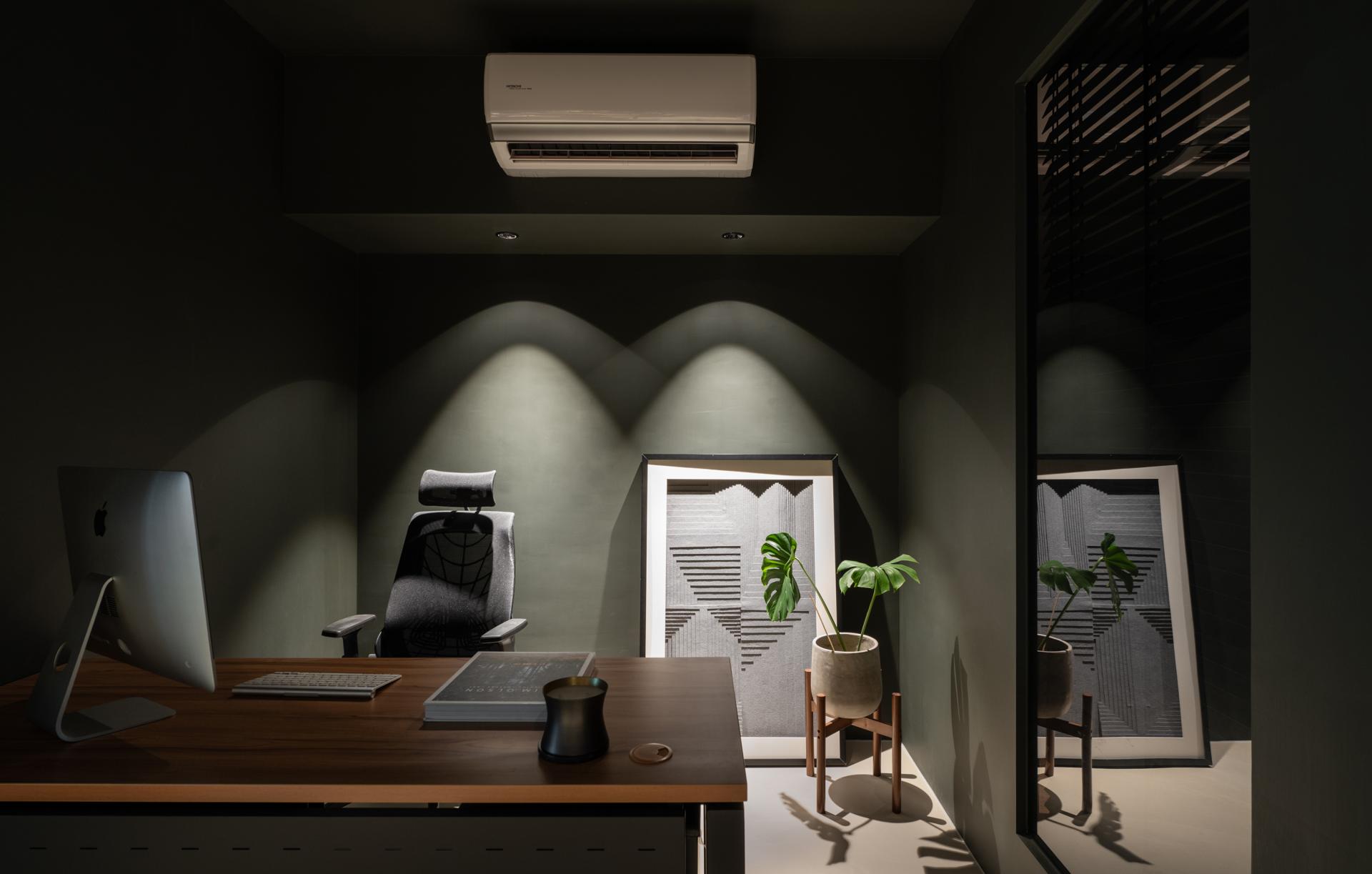London Design Awards Winner - Veiled in Ink
