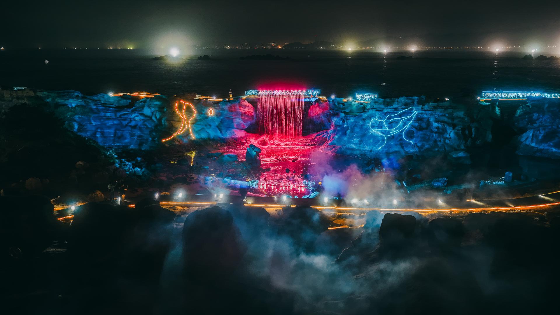 London Design Awards Winner - 2025 Yehliu Night Tours – Queen’s Head Illumination