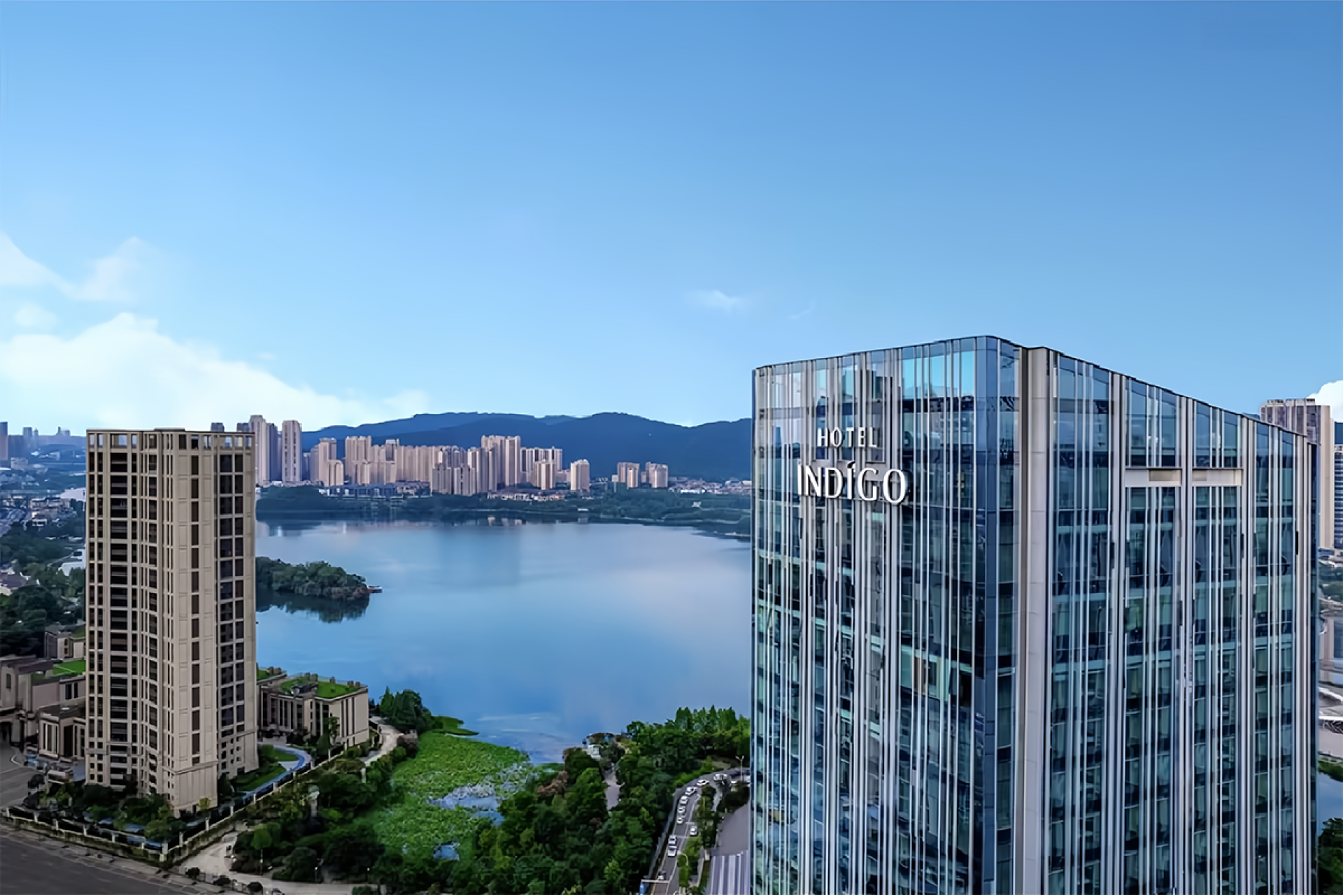 London Design Awards Winner - Changsha Meixi Lake Damei Universe Center