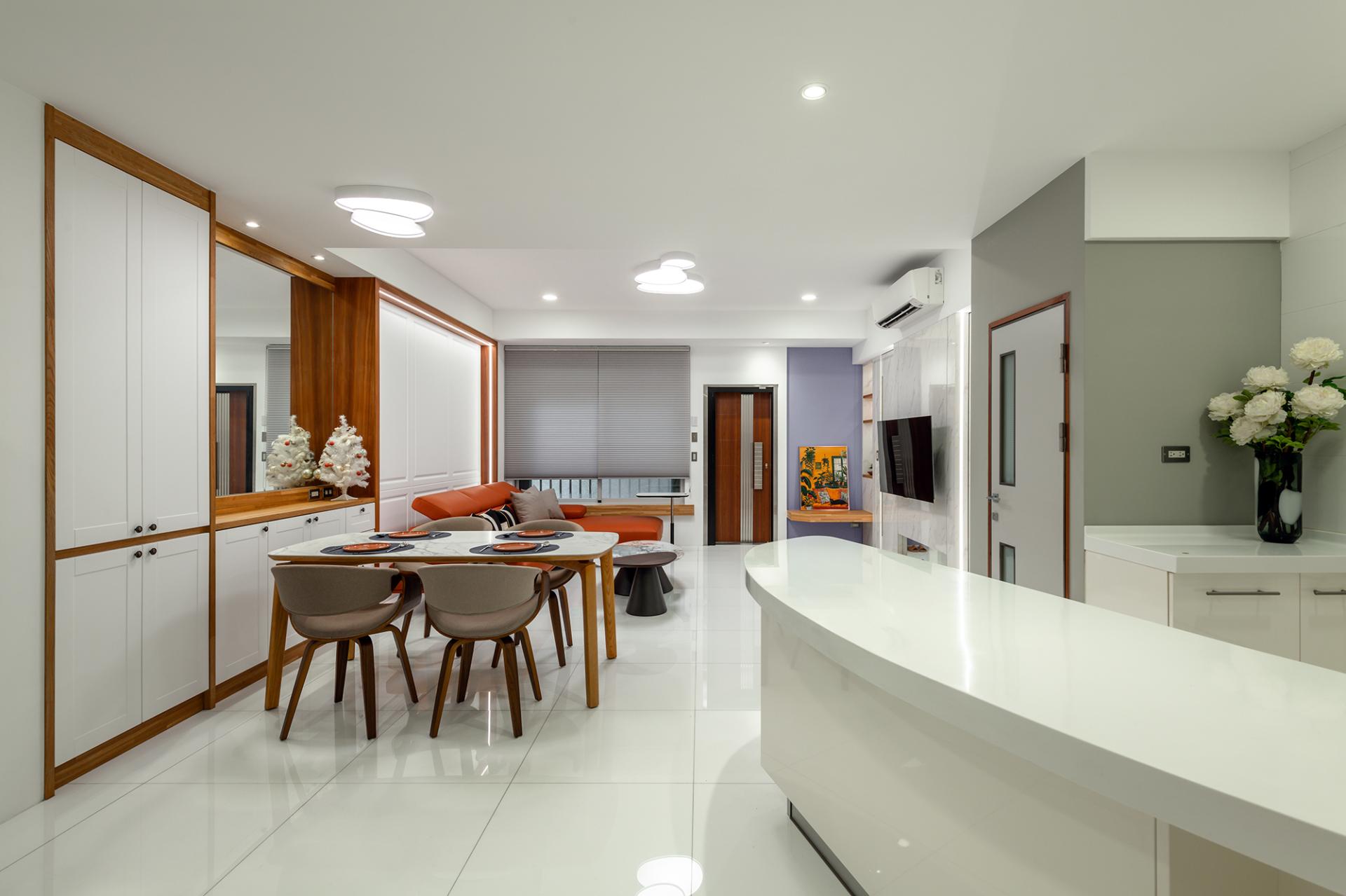 London Design Awards Winner - Jade Dreams, Pearl Whispers
