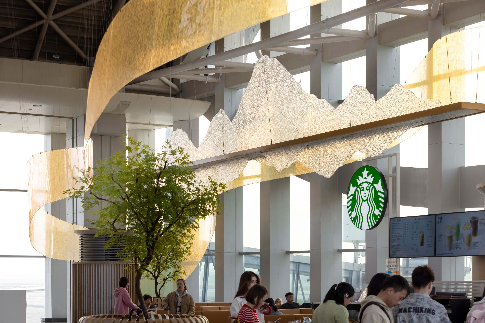 London Design Awards Winner - Arts Installations at Chengdu Shuangliu Airport