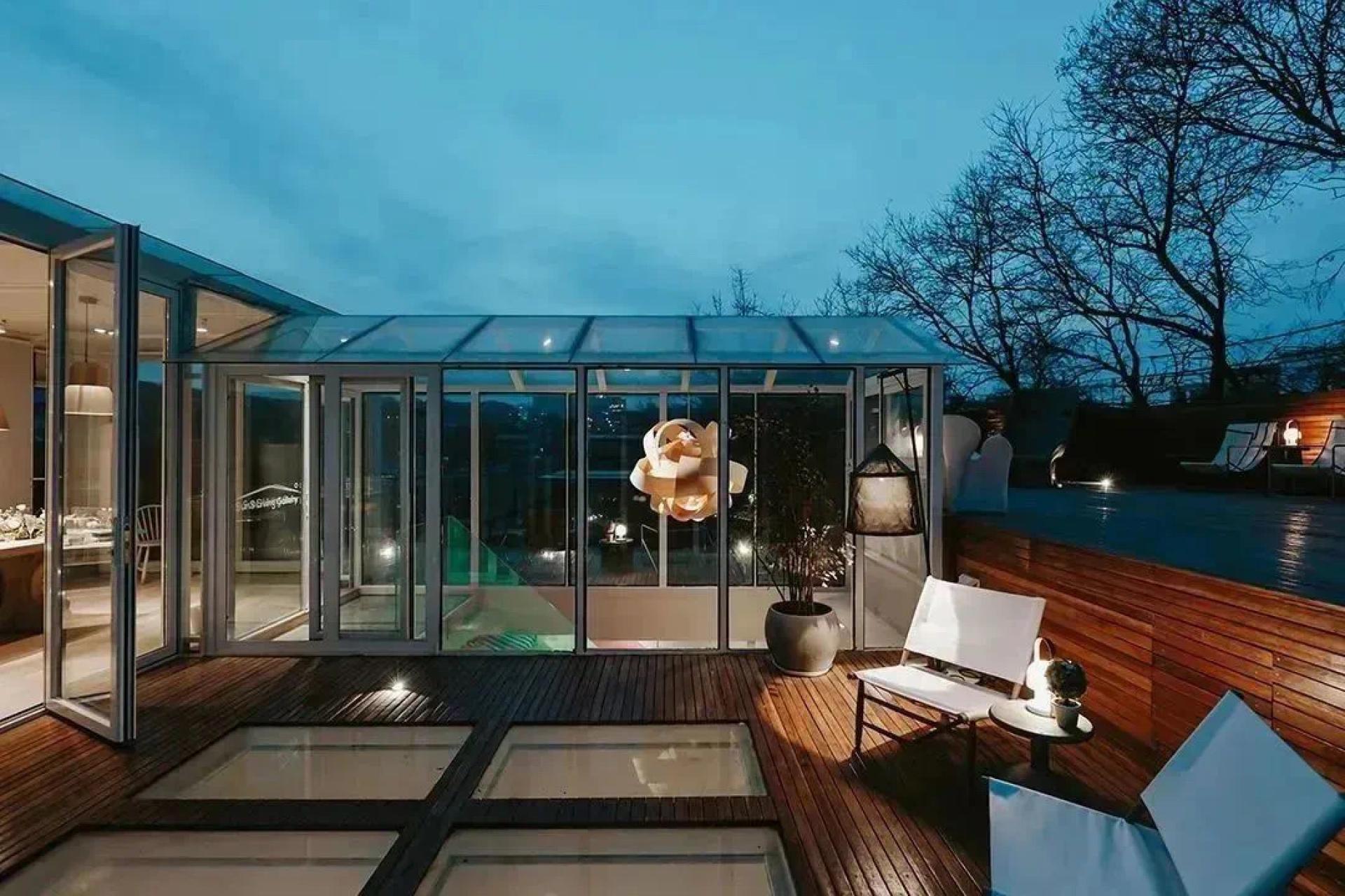 London Design Awards Winner - SunS Living Gallery
