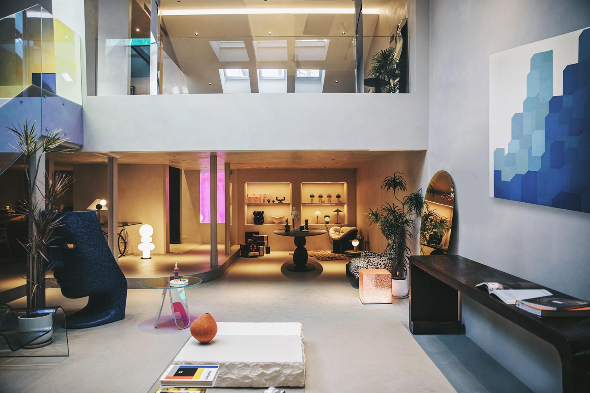 London Design Awards Winner - SunS Living Gallery
