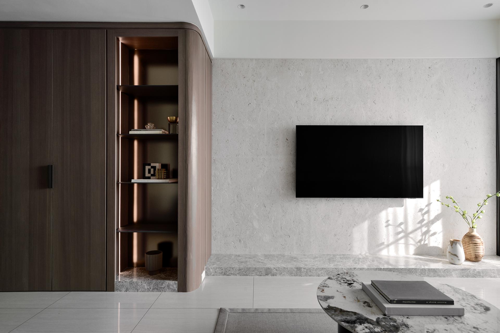 London Design Awards Winner - Soak in Moonlight