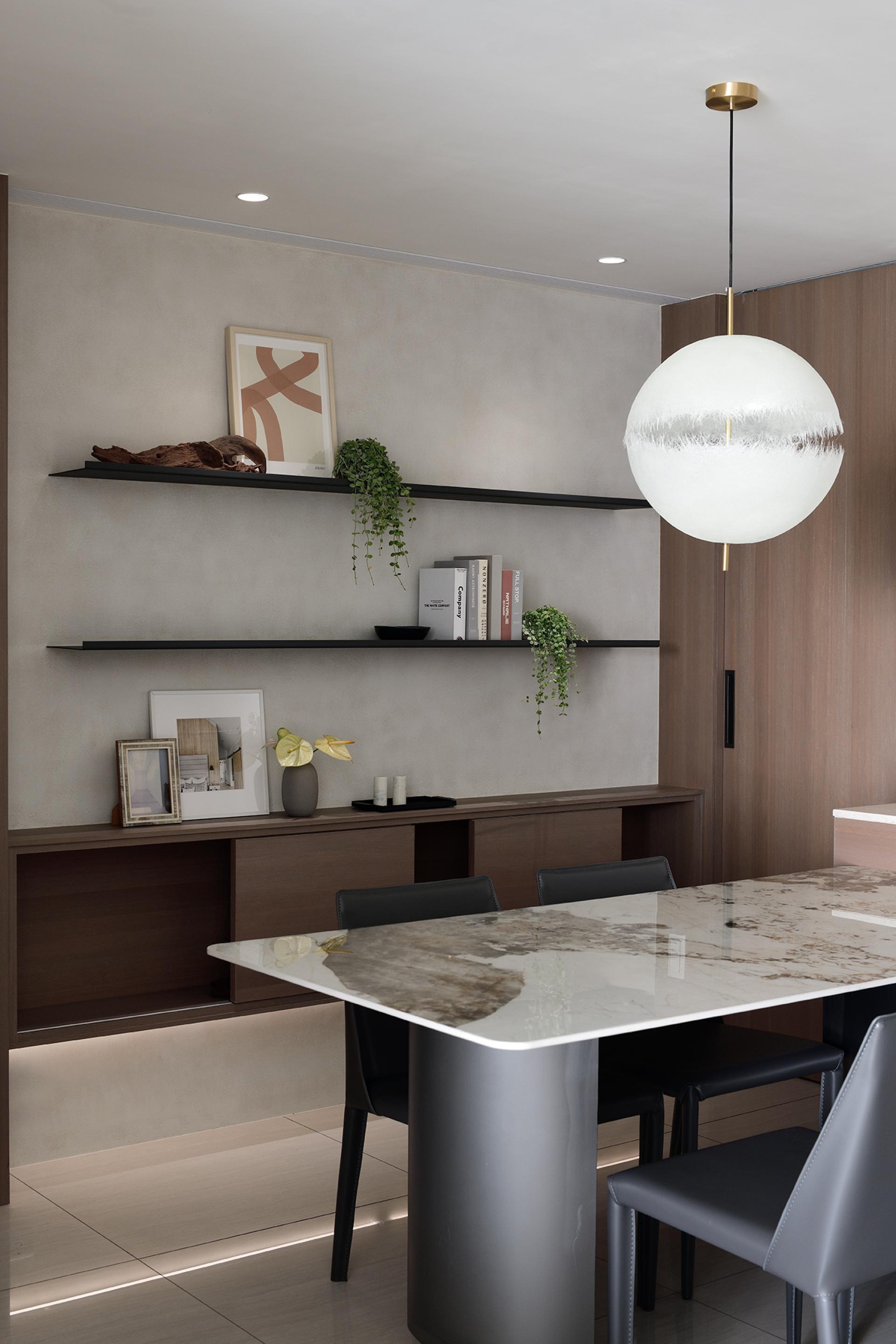 London Design Awards Winner - Soak in Moonlight