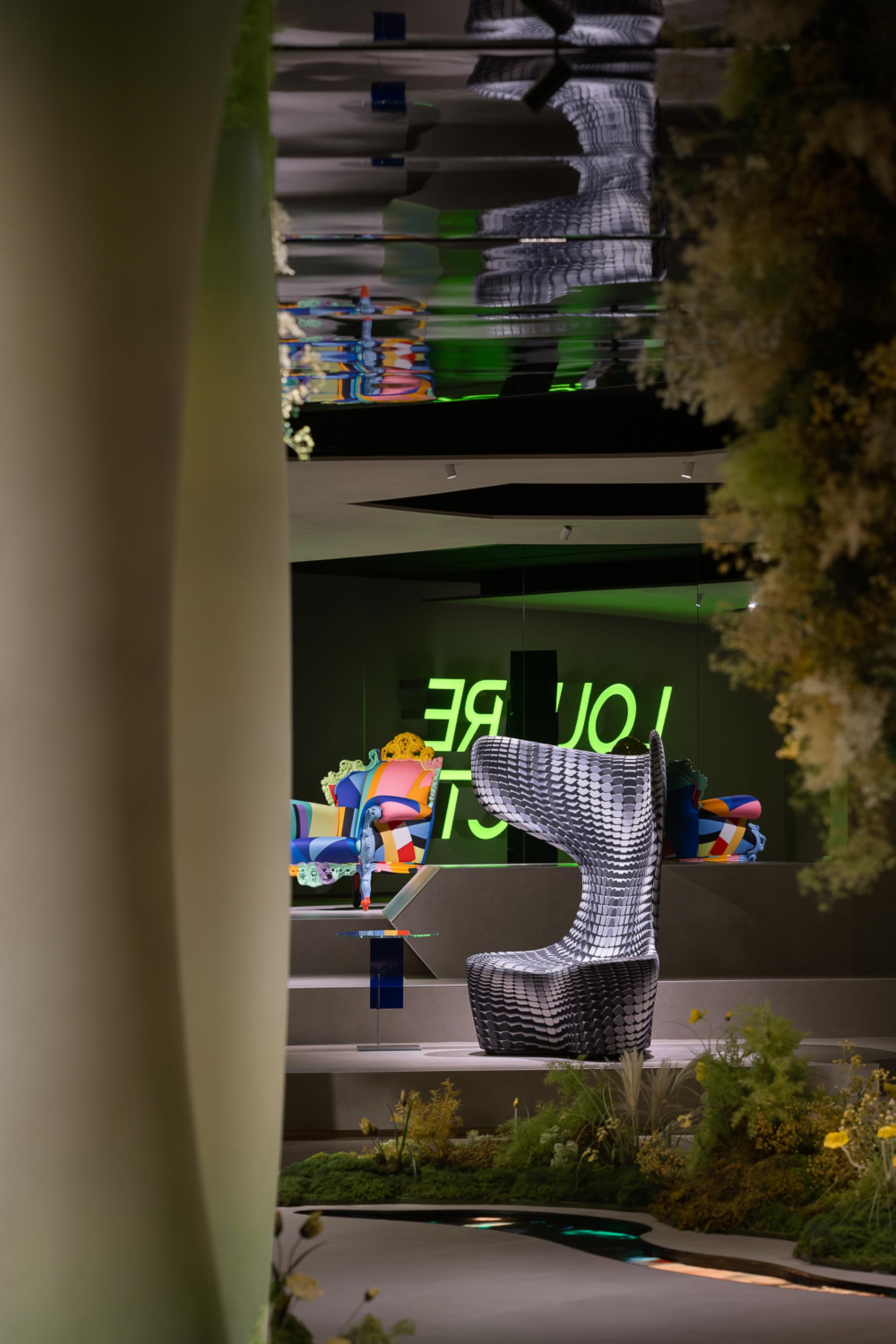 London Design Awards Winner - LOUVRE SELECT
