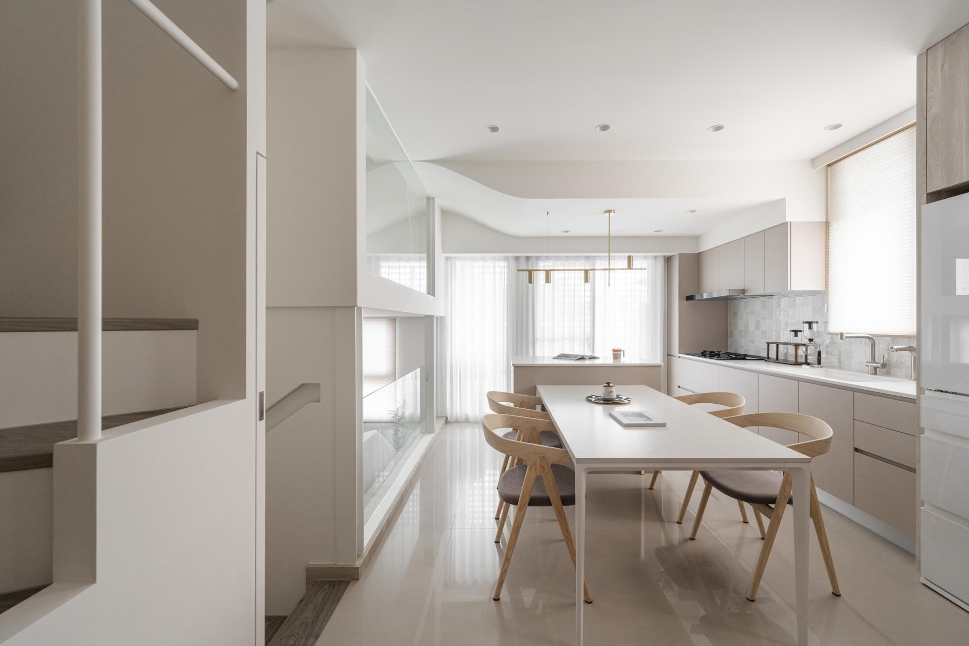 London Design Awards Winner - Tranquil Radiance