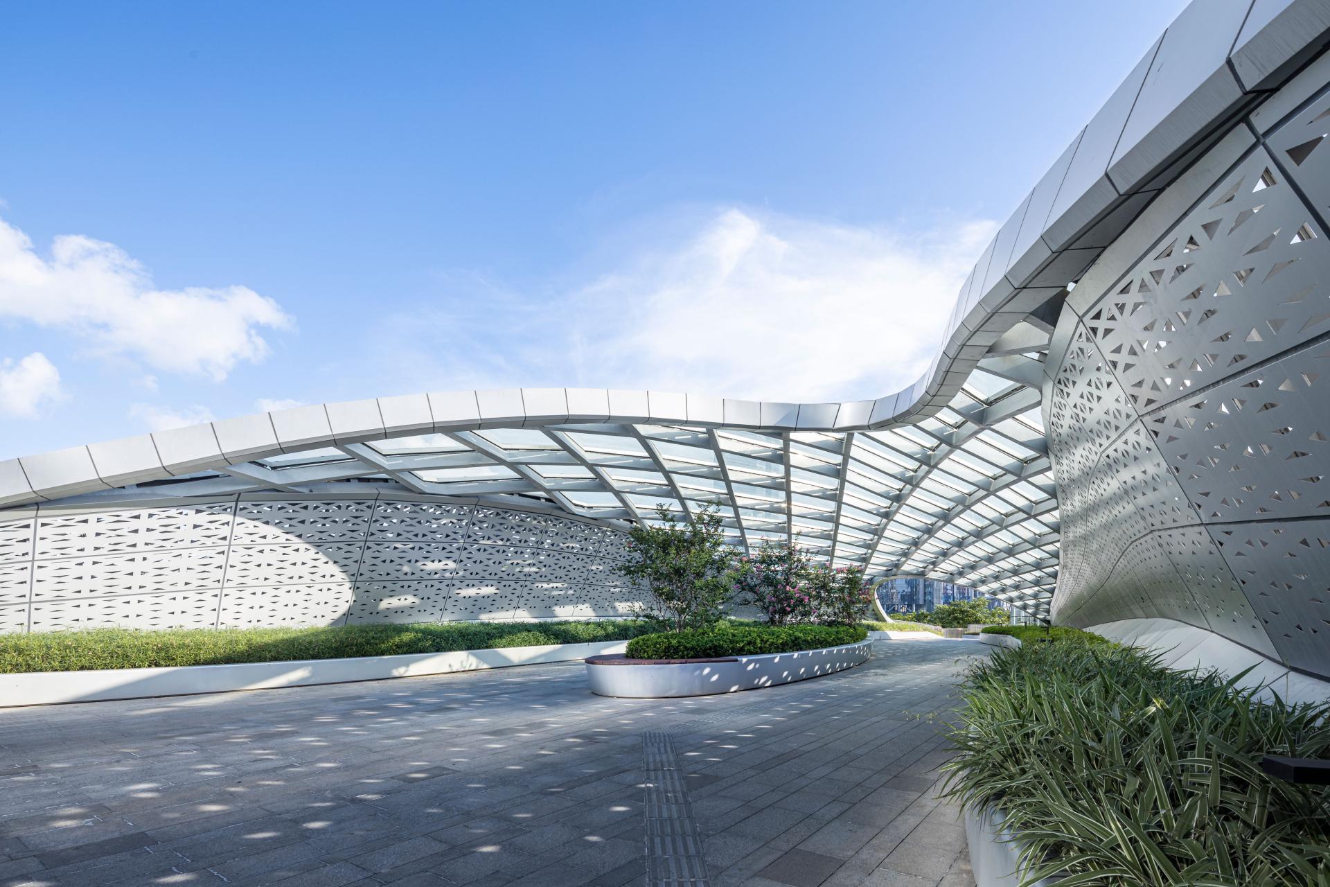 London Design Awards Winner - Shenzhen Qianhai Binhai Tingyu (G10) Overpass