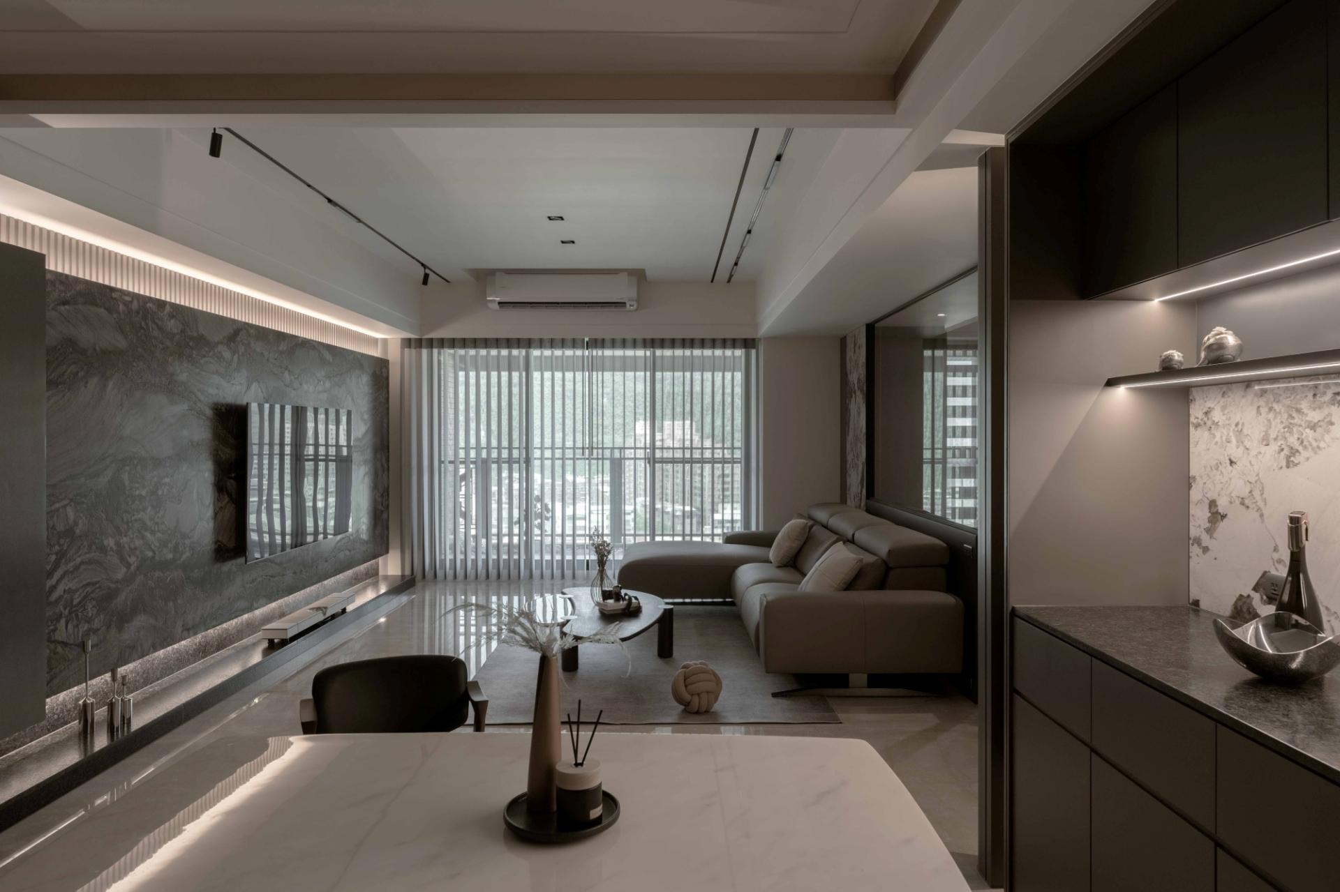 London Design Awards Winner - Realm of Subtle Glow