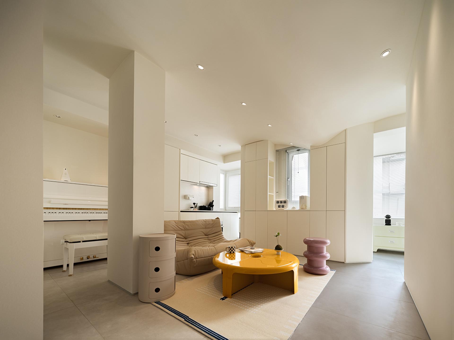 London Design Awards Winner - Refined Apartment