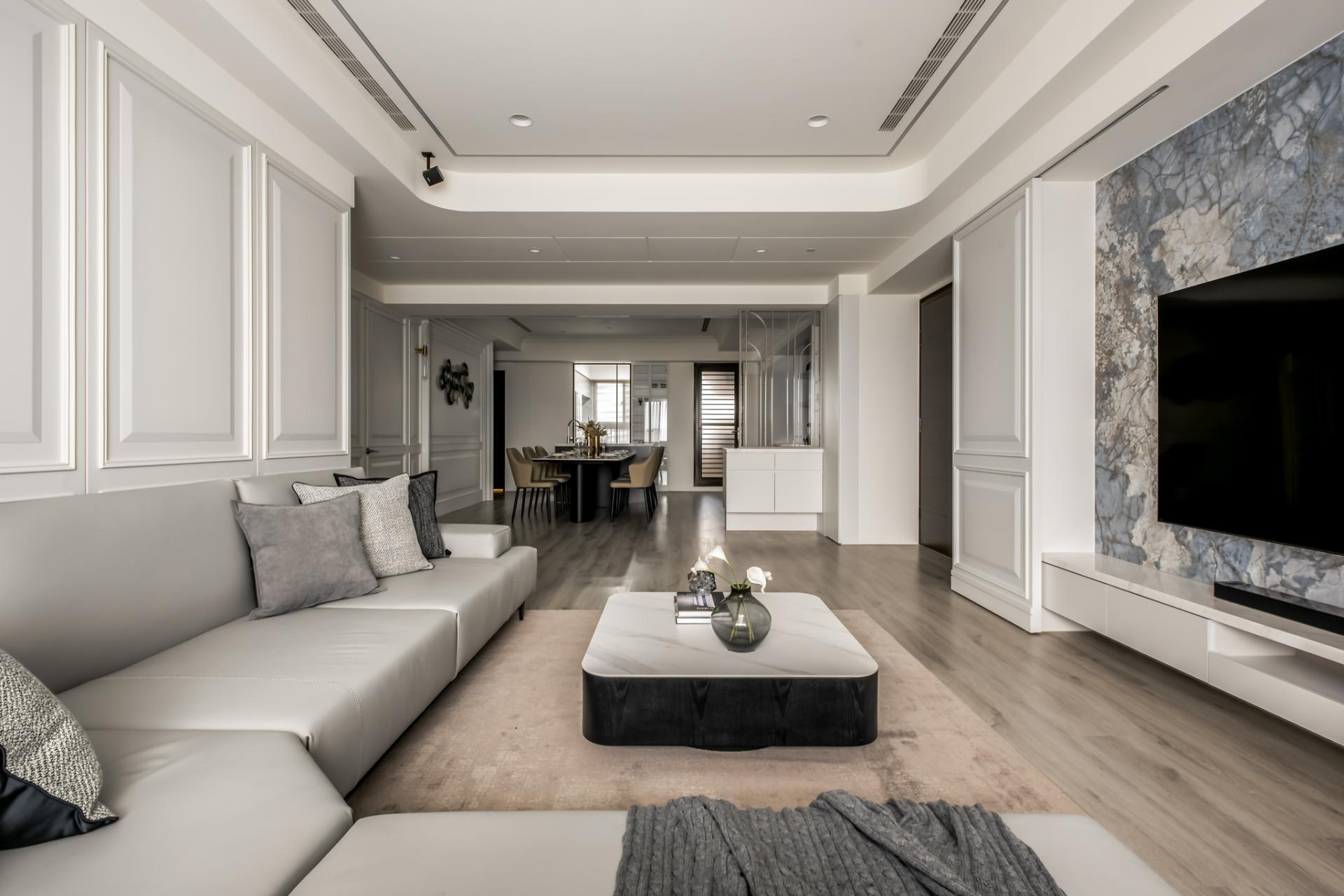 London Design Awards Winner - Noble Voyage