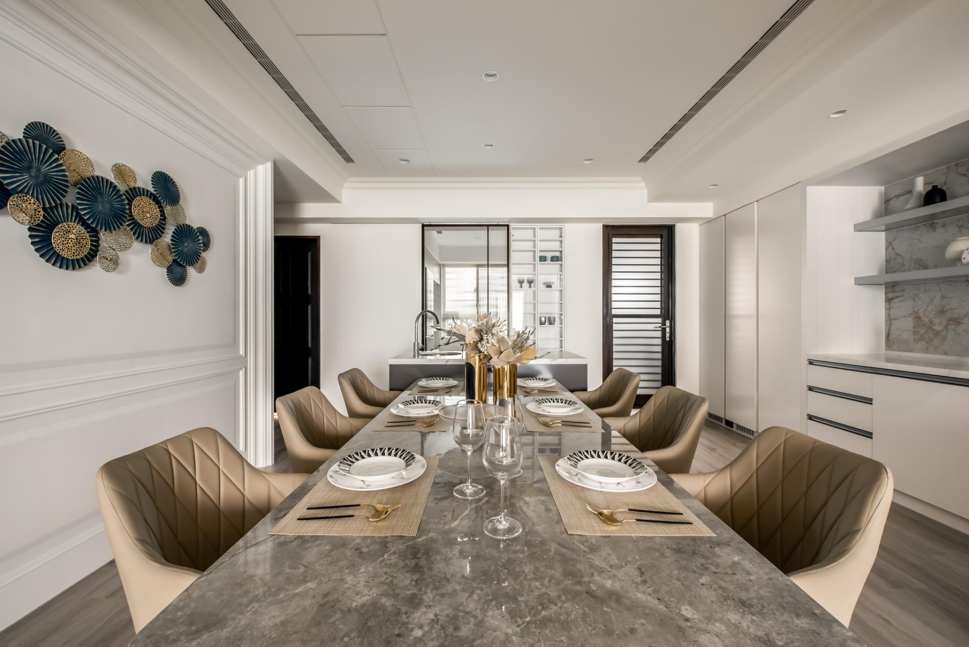London Design Awards Winner - Noble Voyage