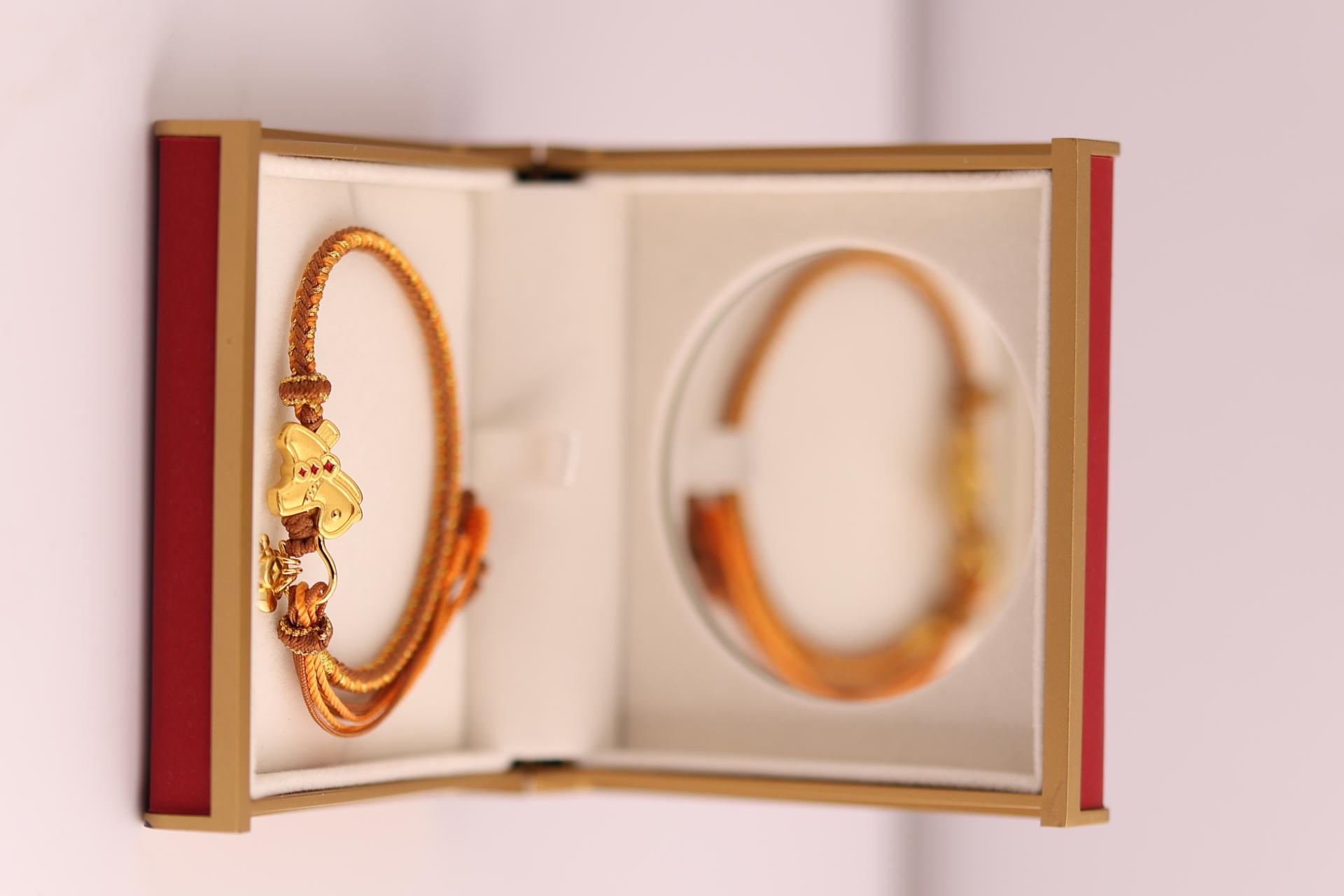London Design Awards Winner - Good Fortune Golden Pony