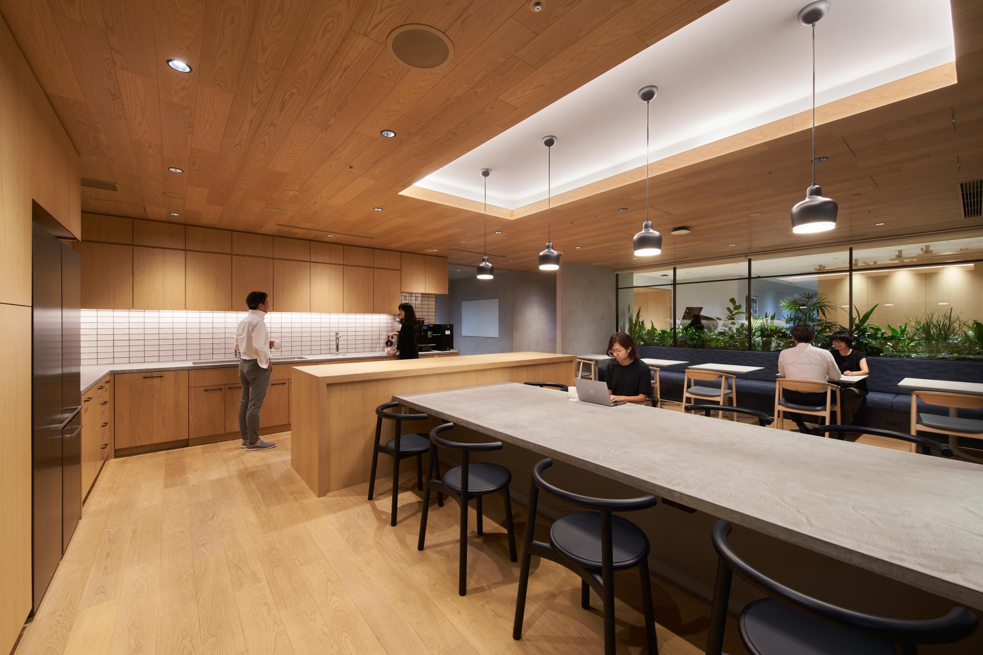 London Design Awards Winner - Macquarie Tokyo Office