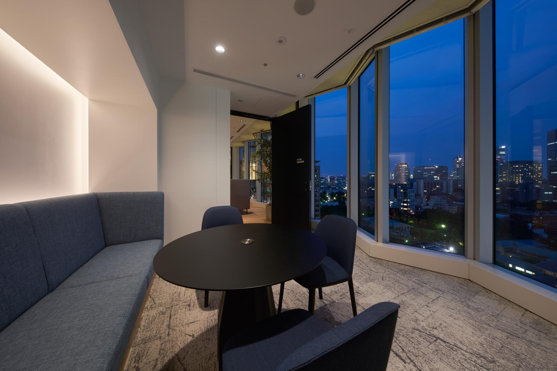 London Design Awards Winner - Macquarie Tokyo Office