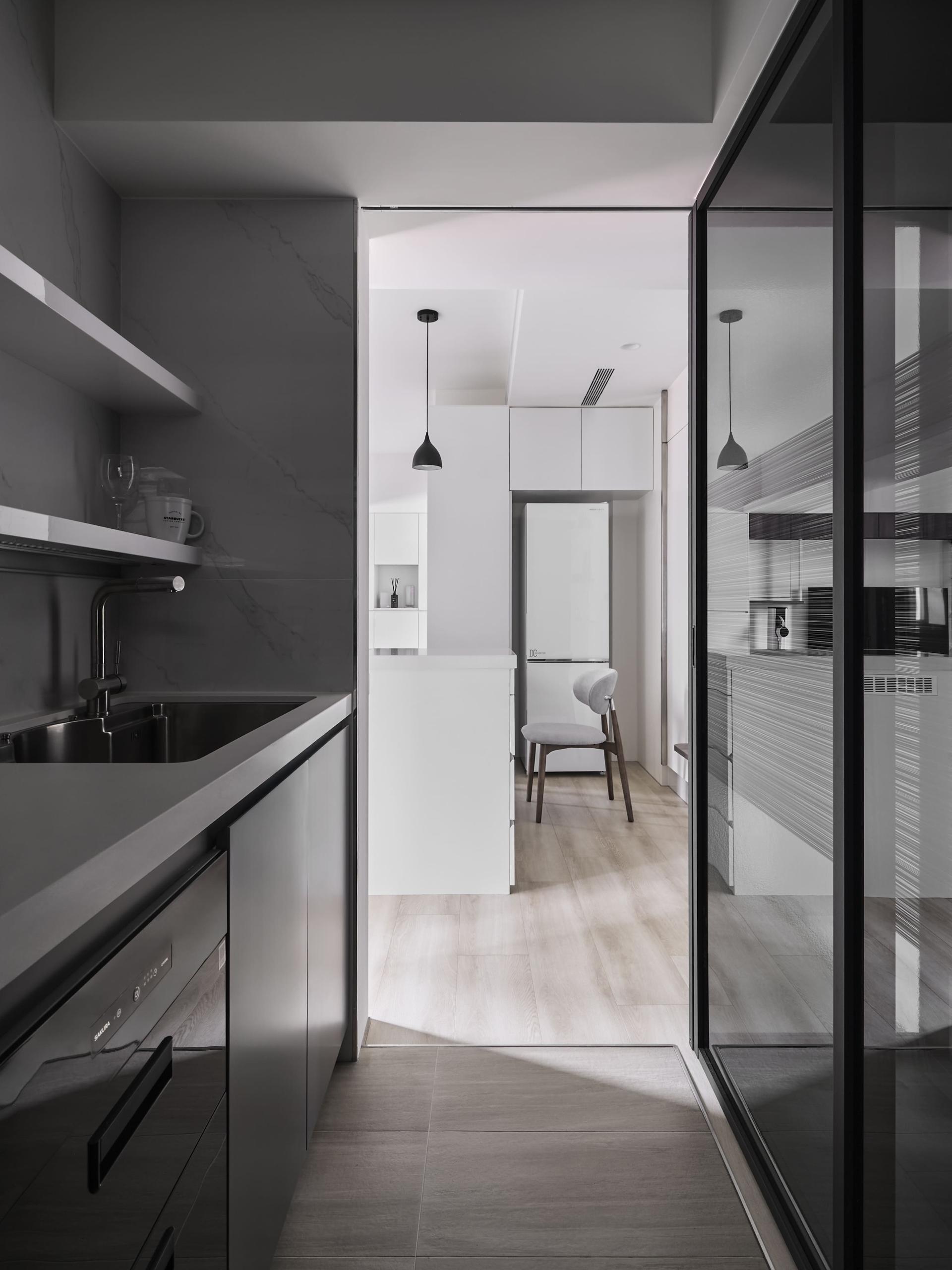 London Design Awards Winner - Continuity