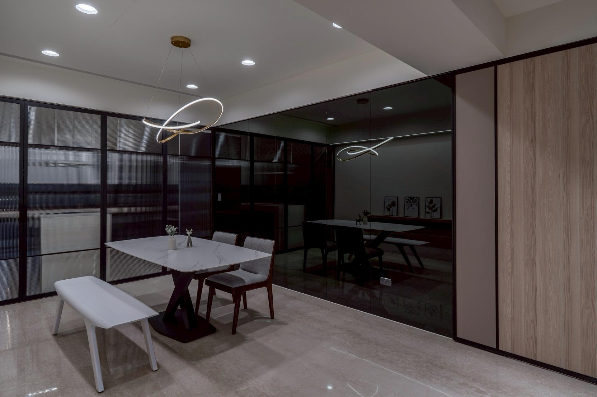 London Design Awards Winner - Pure Light In White