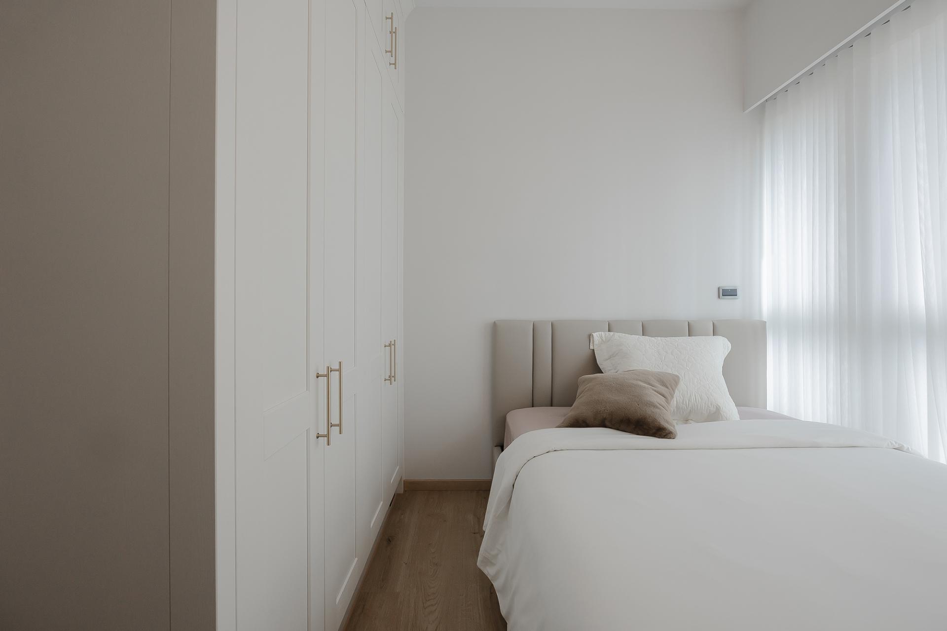 London Design Awards Winner - Honeyed Light