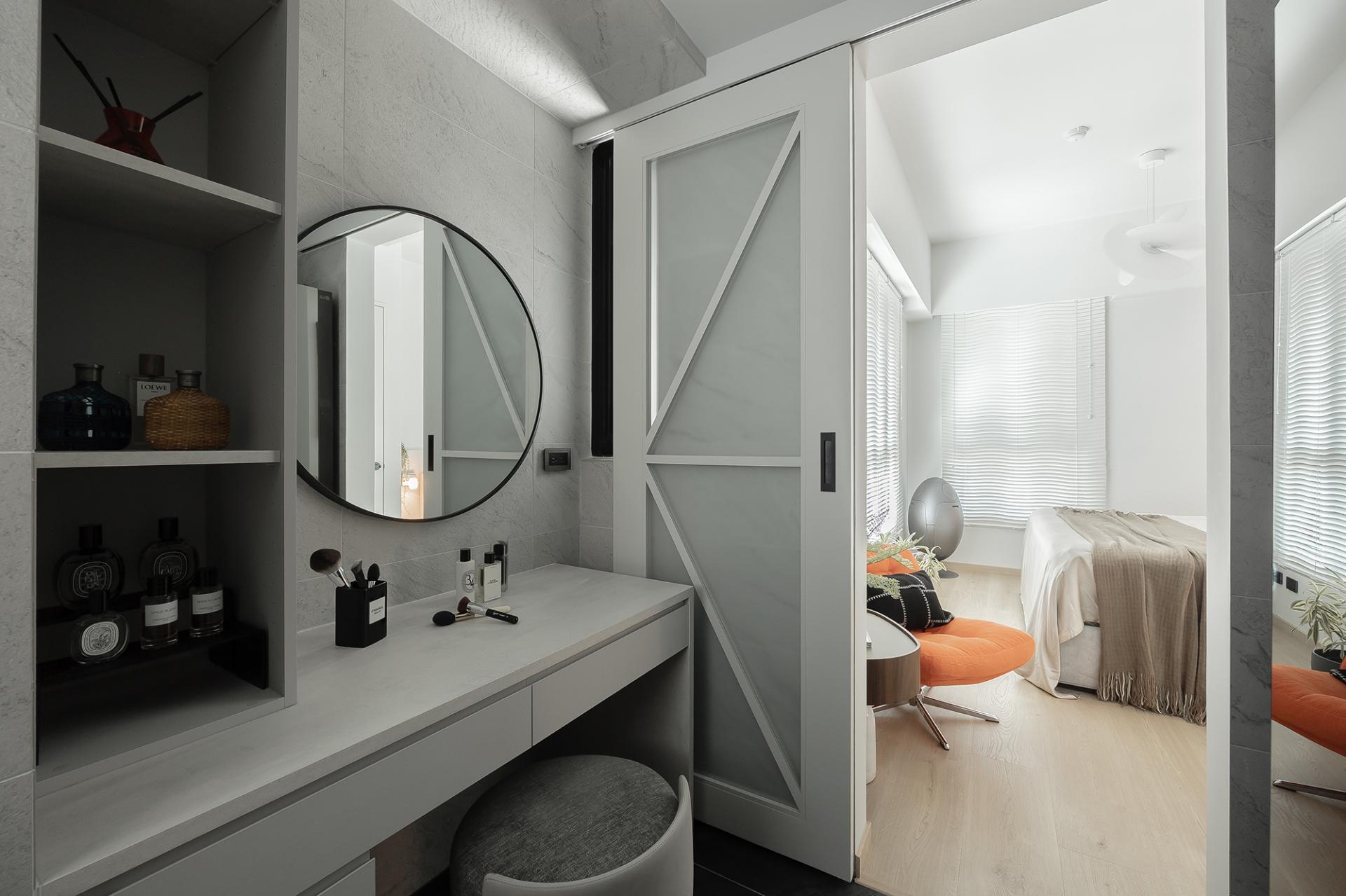 London Design Awards Winner - Honeyed Light
