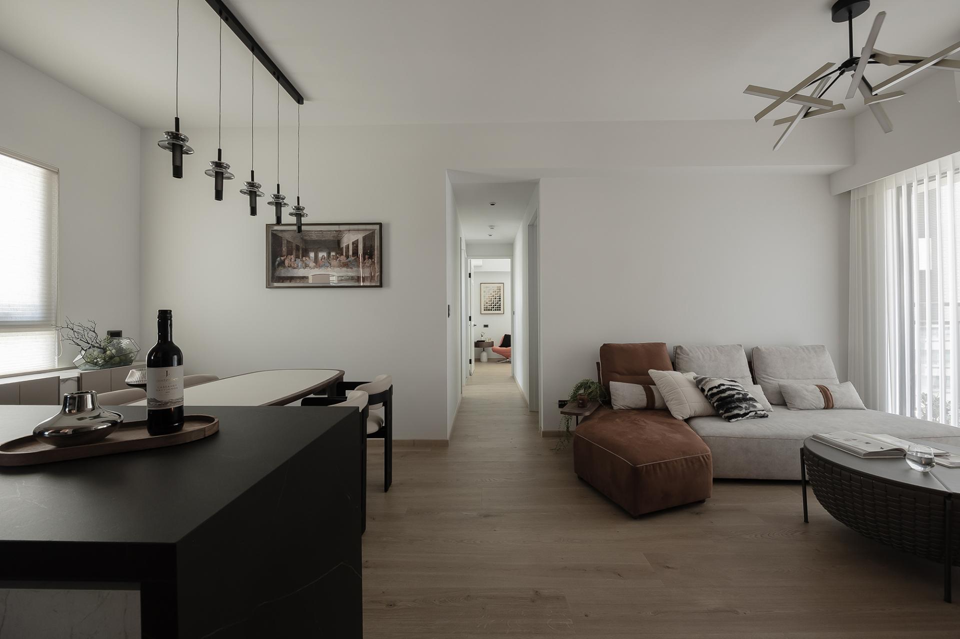 London Design Awards Winner - Honeyed Light