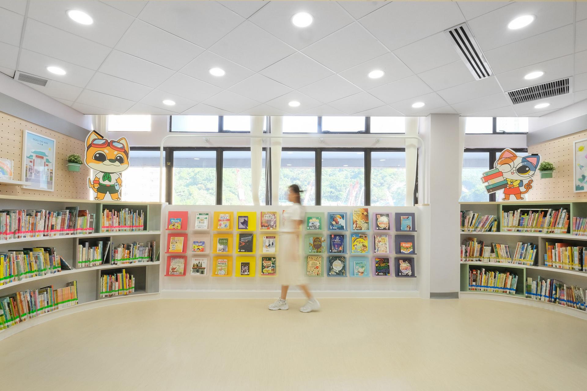 London Design Awards Winner - New Chapters Ahead of Hong Kong Public Libraries