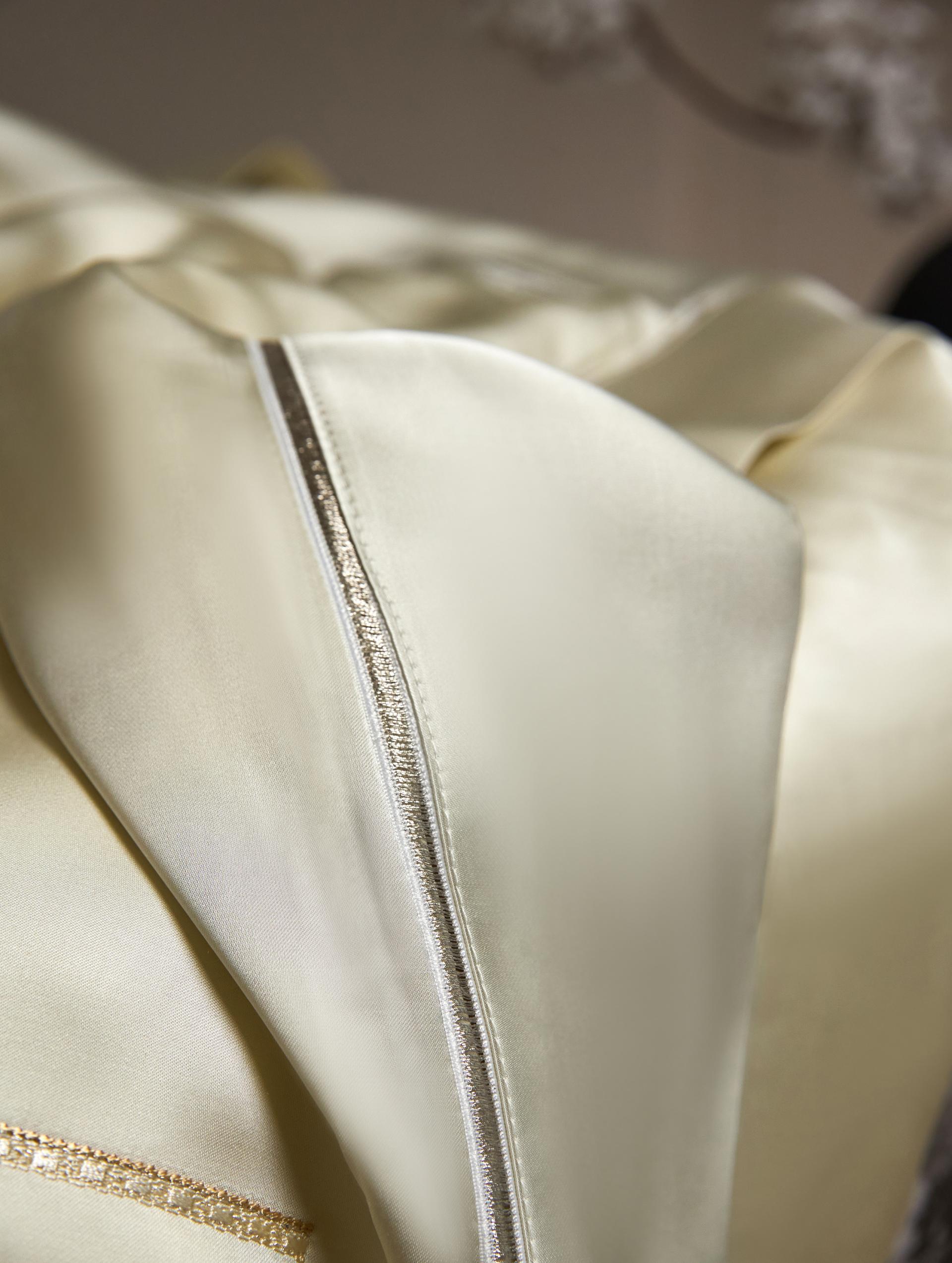 London Design Awards Winner - Golden Butterfly with Pearl