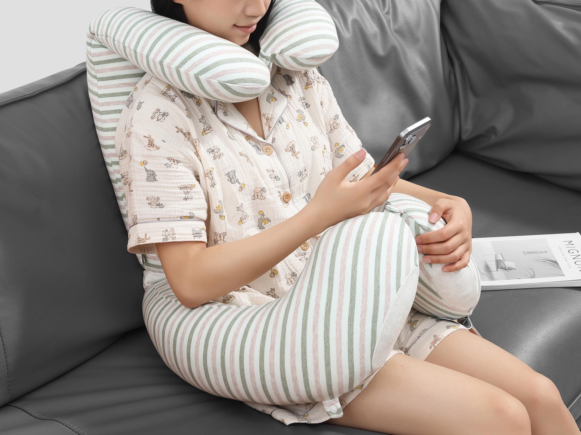 London Design Awards Winner - FUNMELON Versatile Sleeping Body Pillow