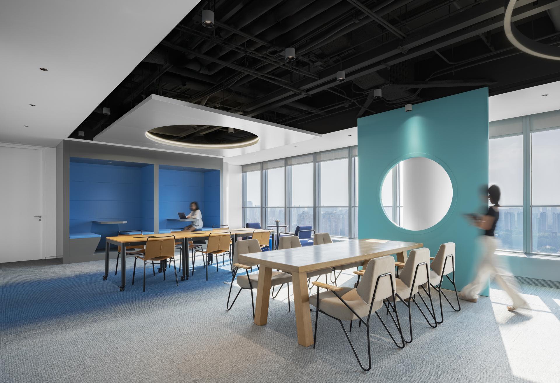 London Design Awards Winner - Siemens Dezoning Workplace Beijing 