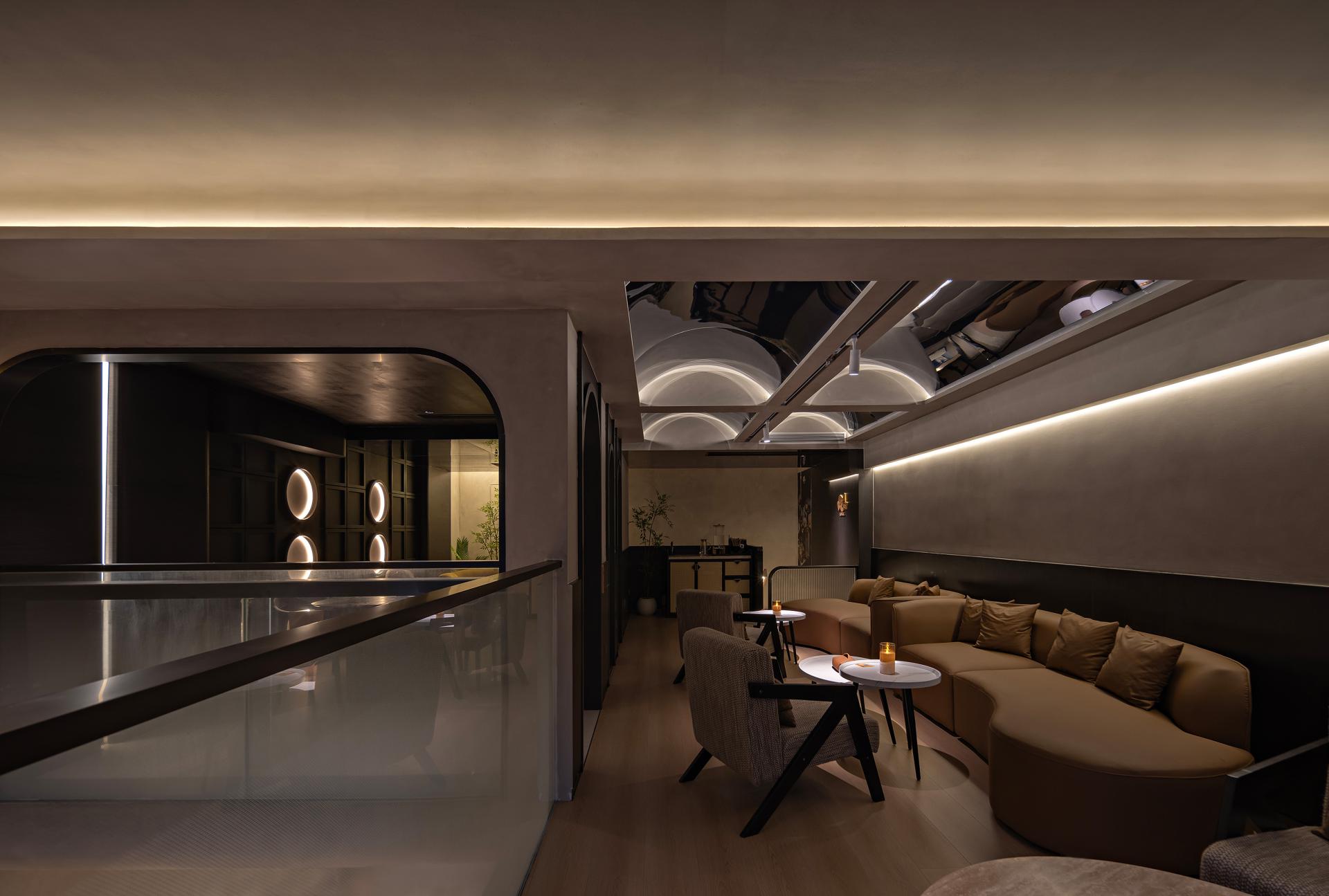 London Design Awards Winner - LOCAL ( coffee & bar )