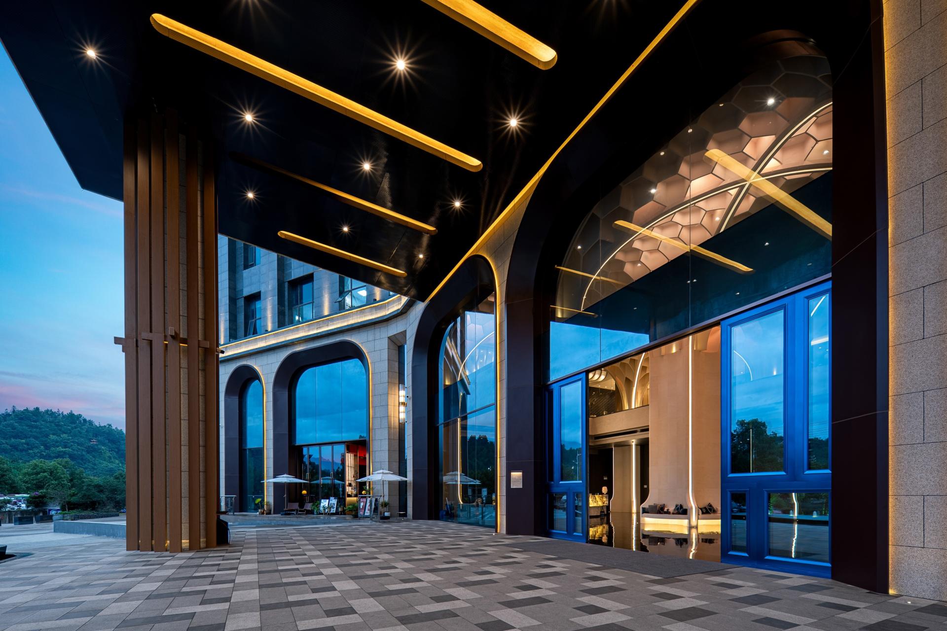London Design Awards Winner - Guizhou Rongjiang Mylan International Hotel