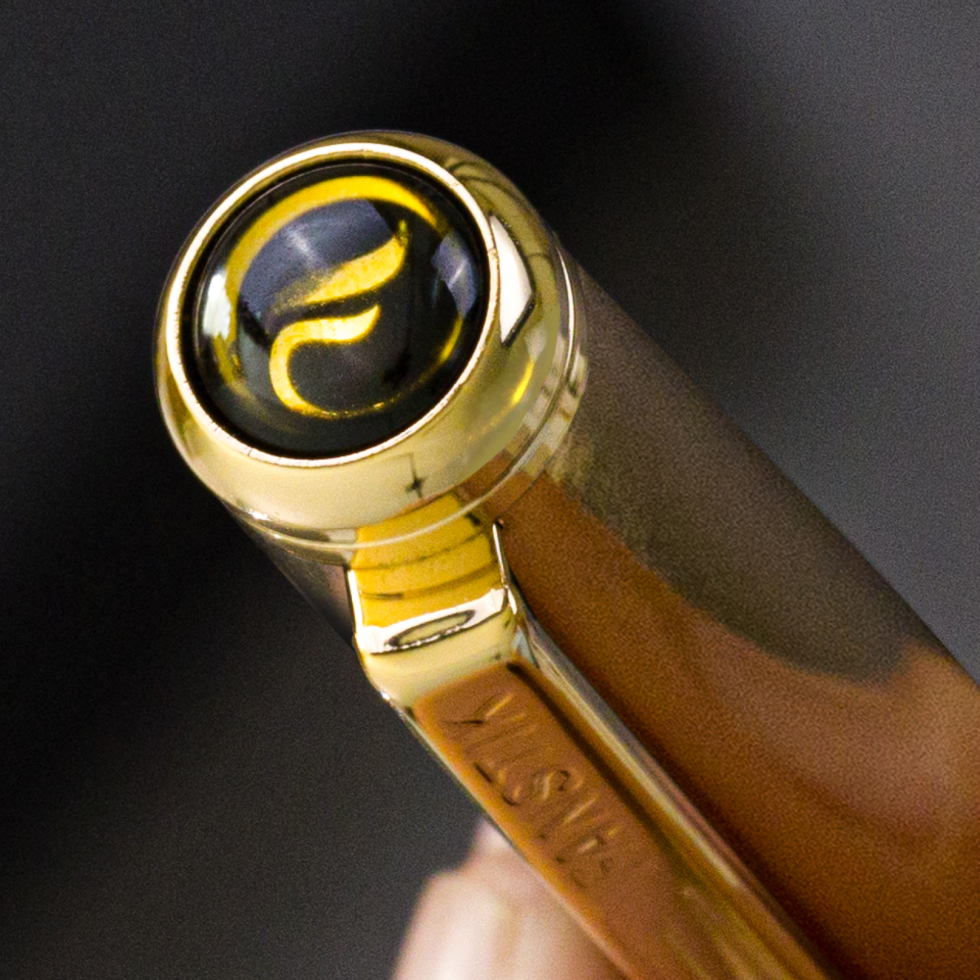 London Design Awards Winner - Luxury Gold  RollerBall Pen Fanstik Excelltus Line