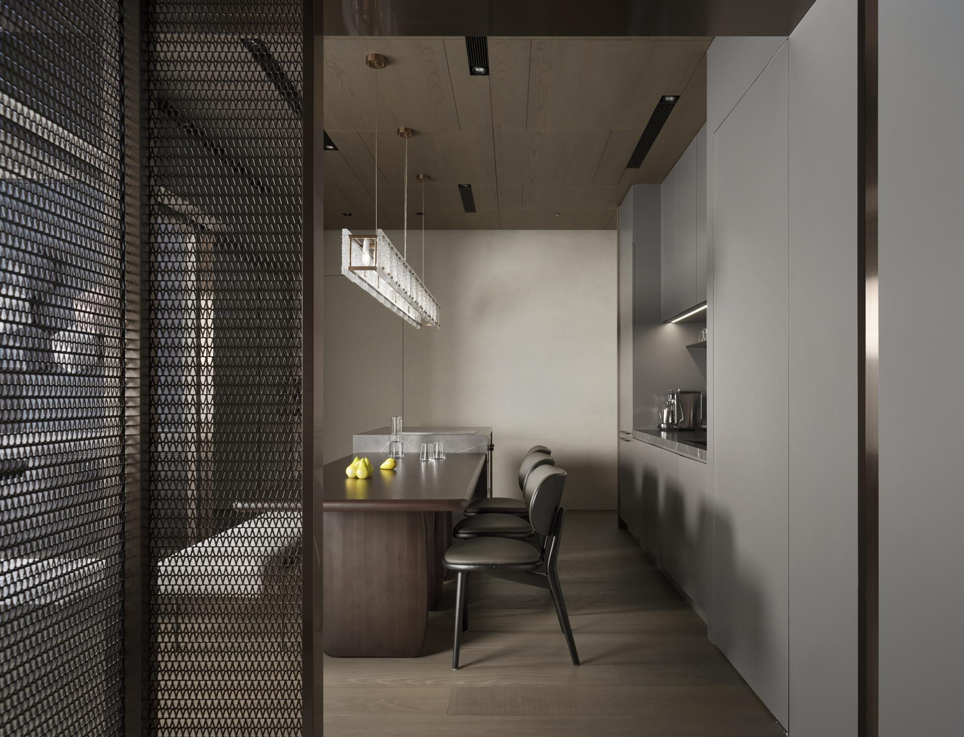 London Design Awards Winner - Ink Radiance