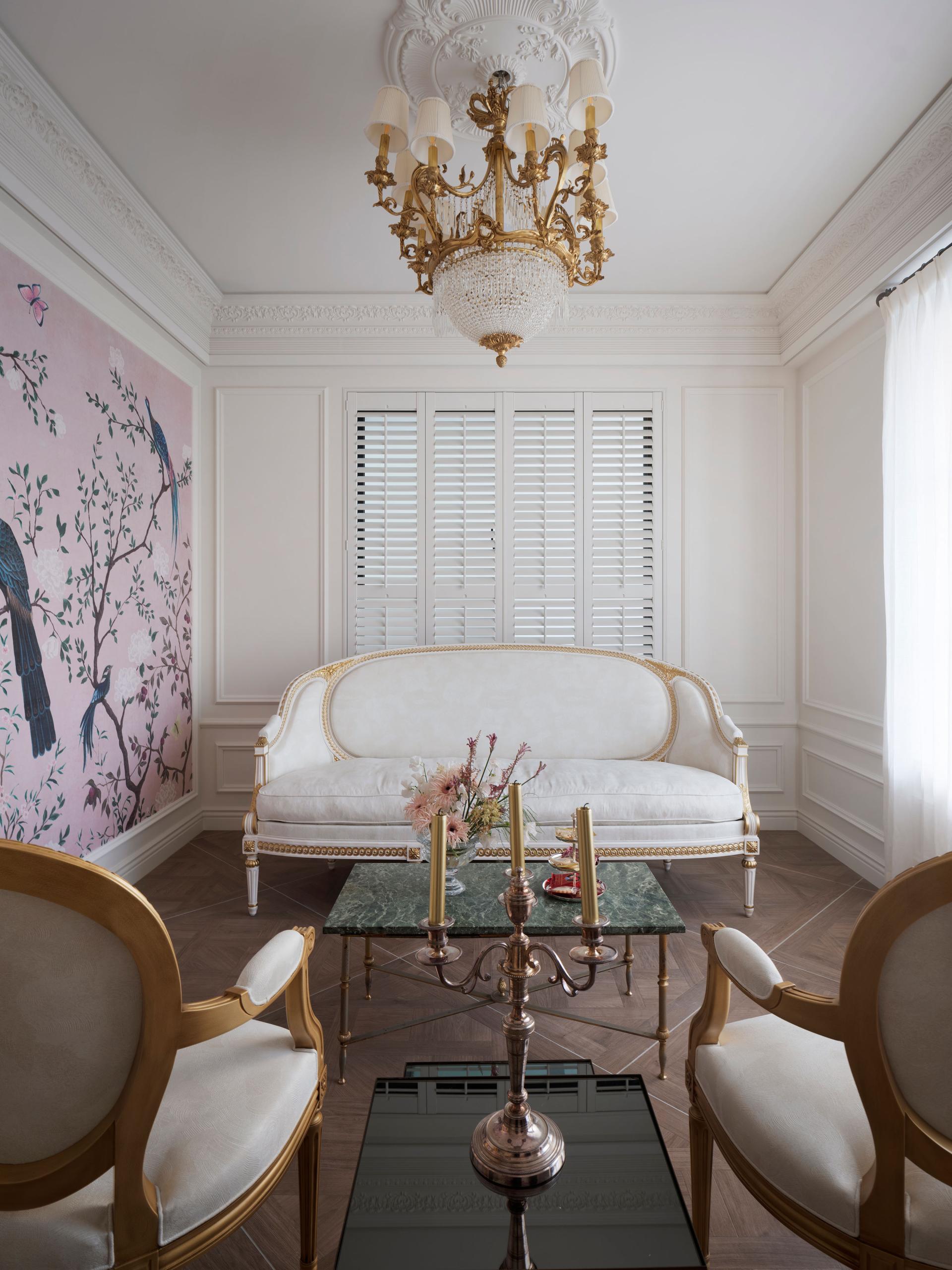 London Design Awards Winner - Drifting Serenity, Graceful Narrative