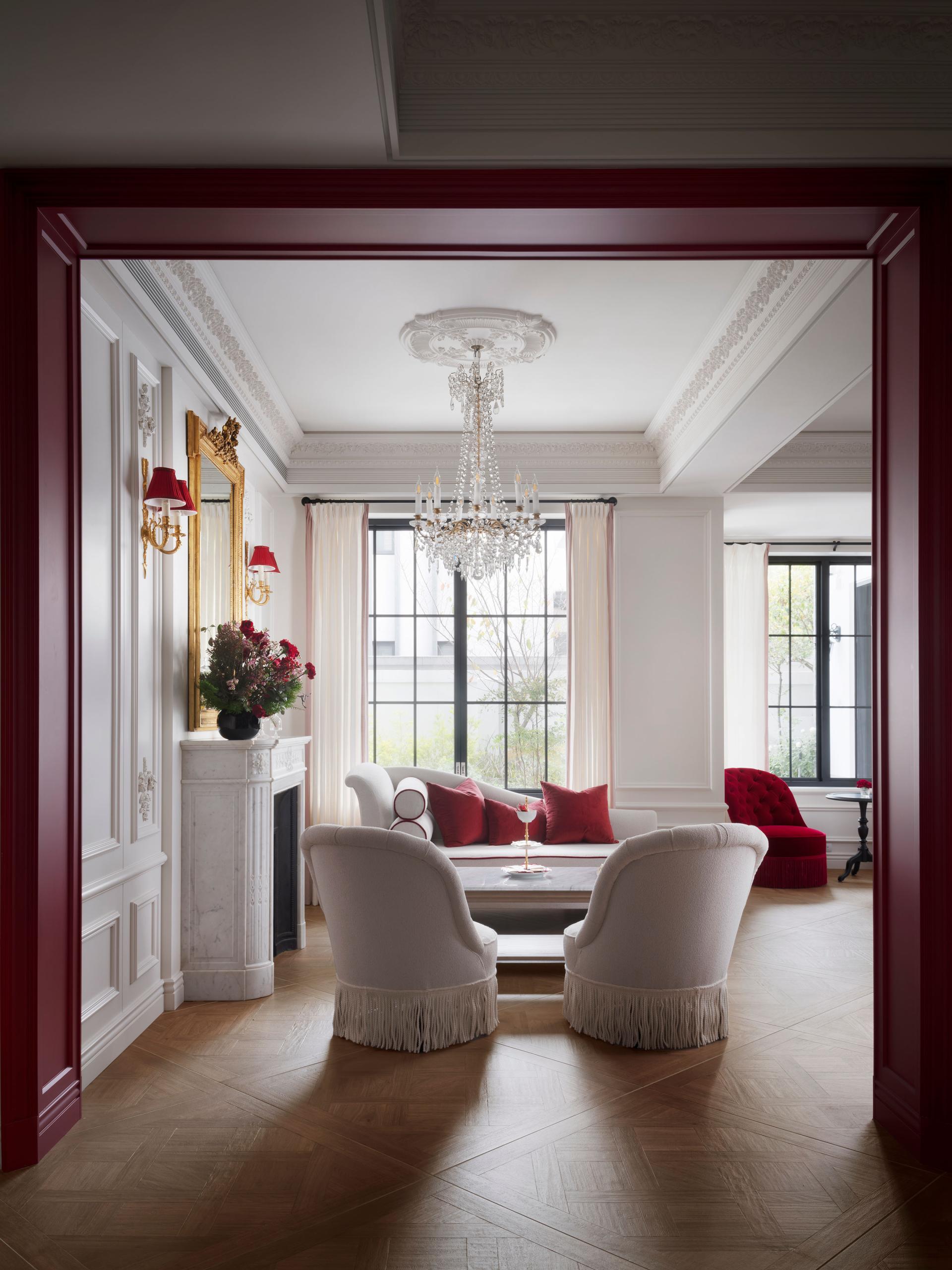 London Design Awards Winner - Drifting Serenity, Graceful Narrative