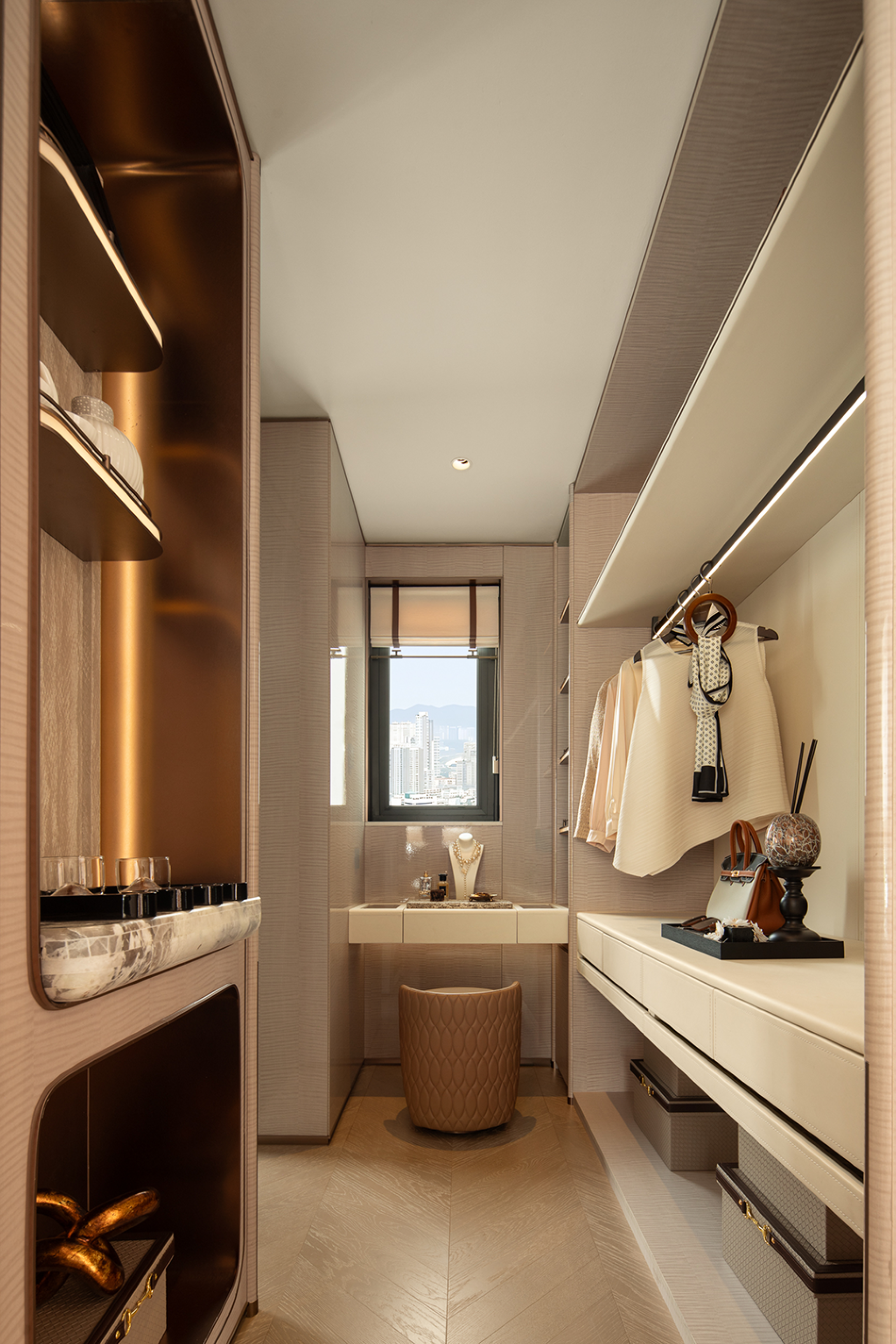 London Design Awards Winner - Zhuhai DEDICATE MANSION