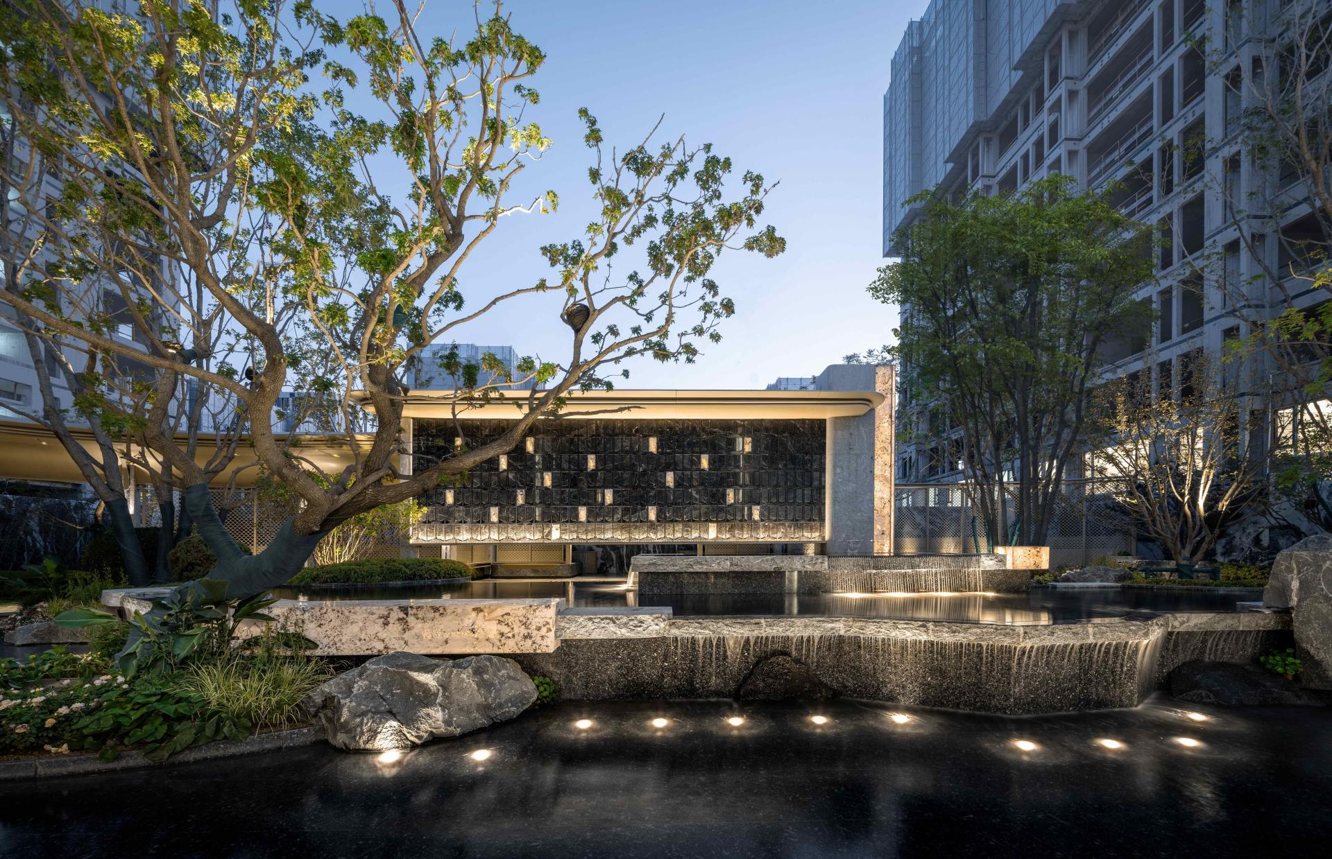 London Design Awards Winner - PRIVATE MANSION