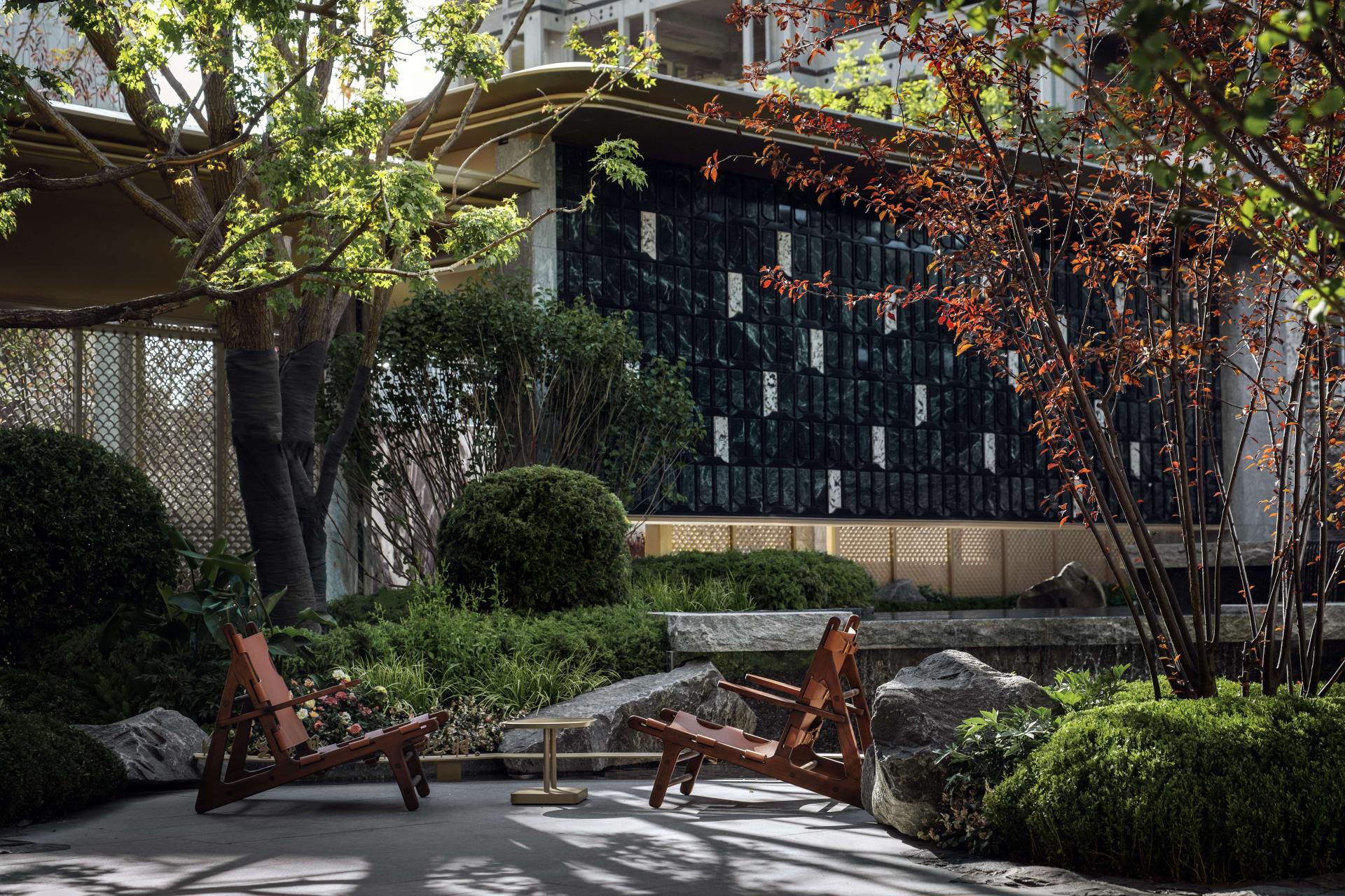 London Design Awards Winner - PRIVATE MANSION