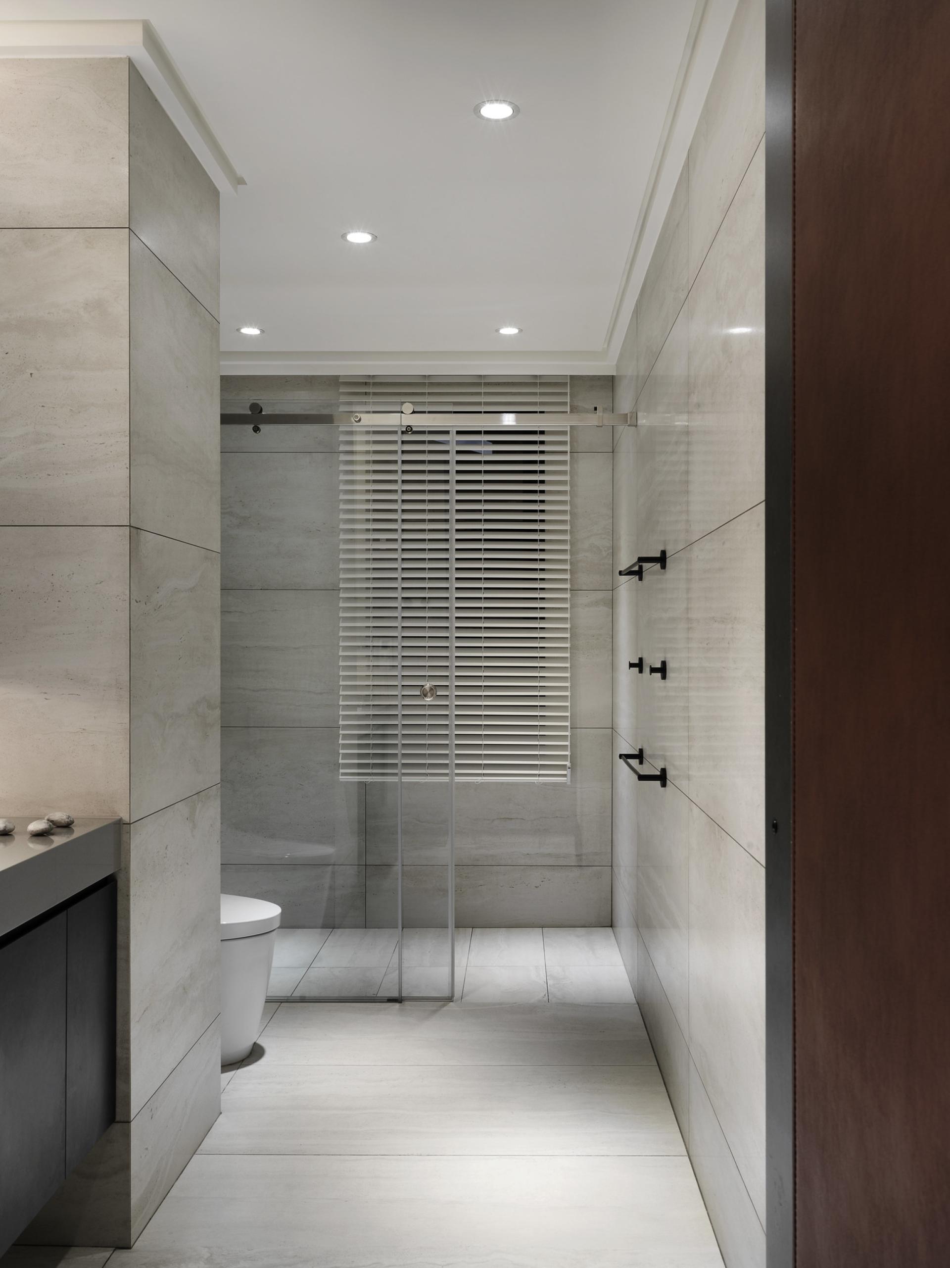London Design Awards Winner - Life with elegance and gold
