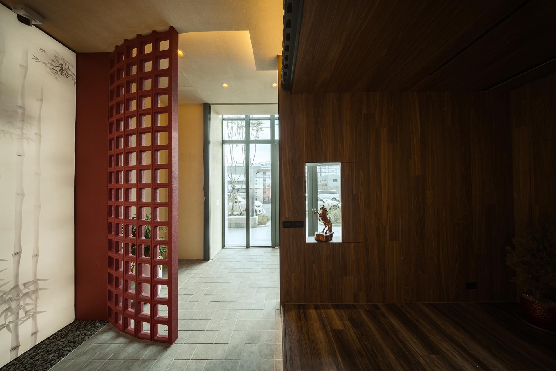 London Design Awards Winner - Crimson Resonance