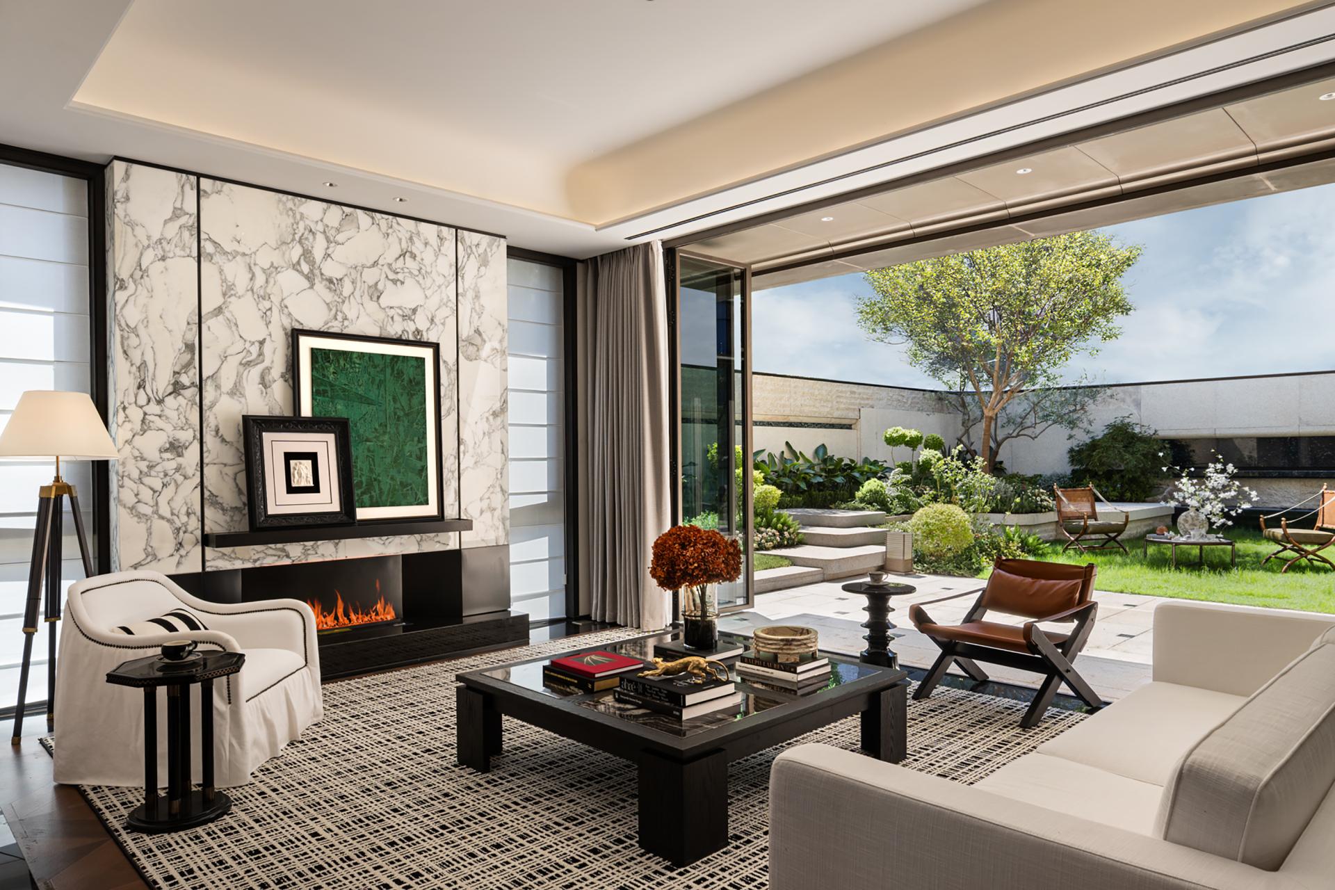 London Design Awards Winner - PHOENIX MANSION