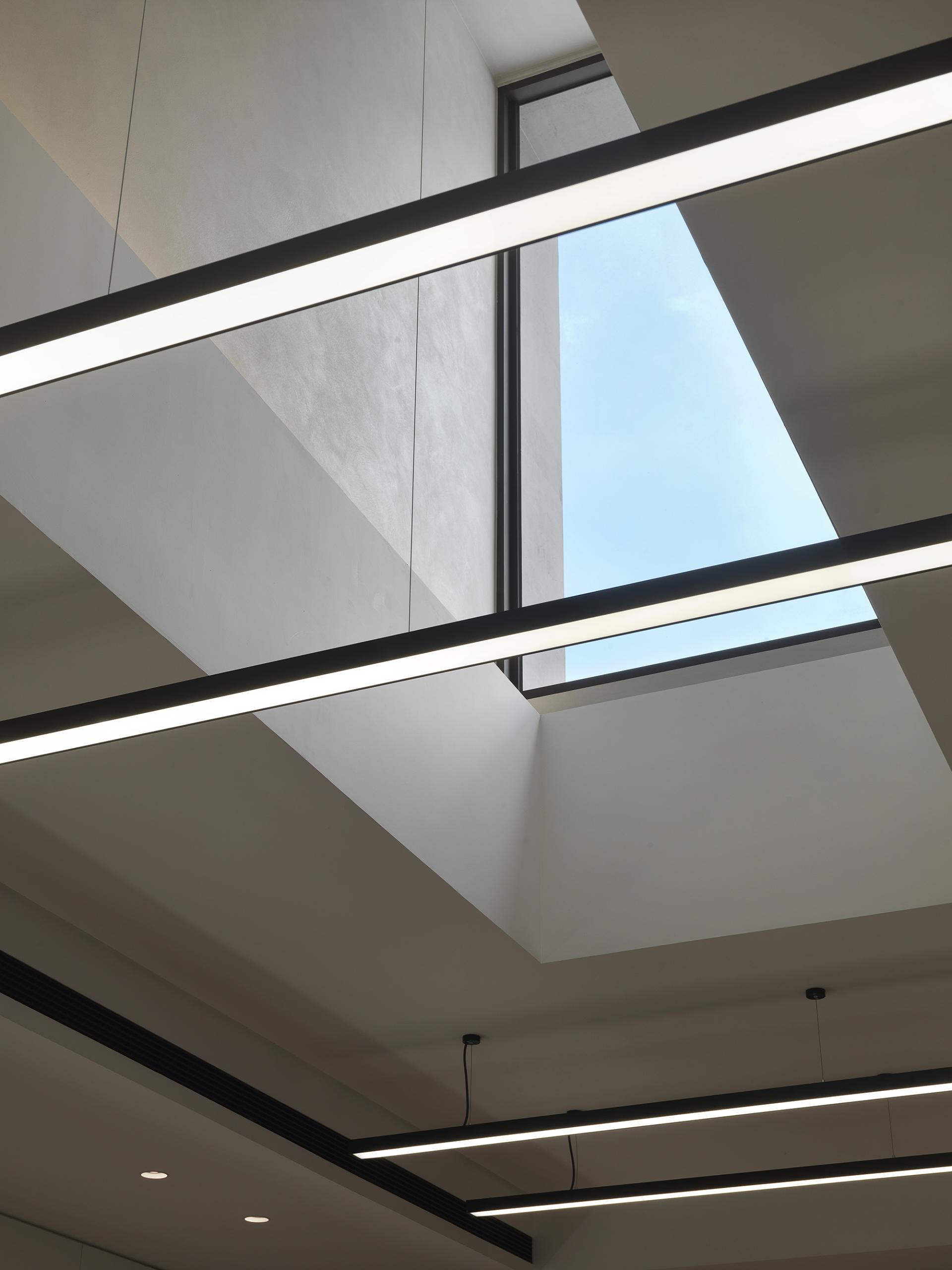 London Design Awards Winner - Transcendent Light