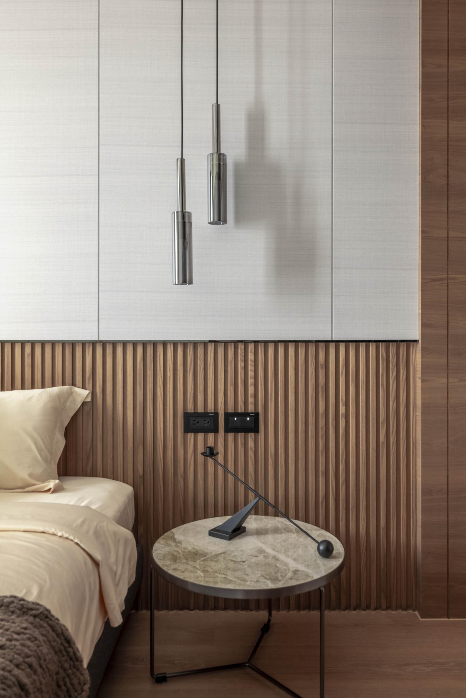 London Design Awards Winner - Transient glow