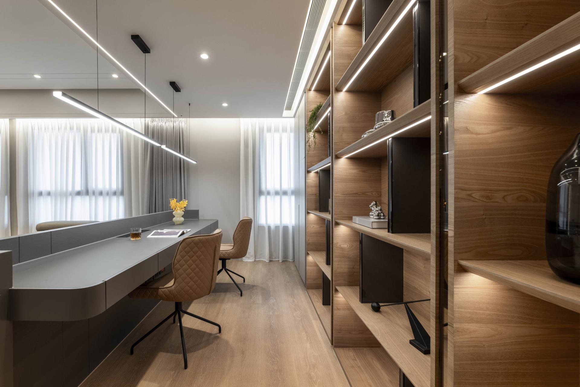 London Design Awards Winner - Transient glow