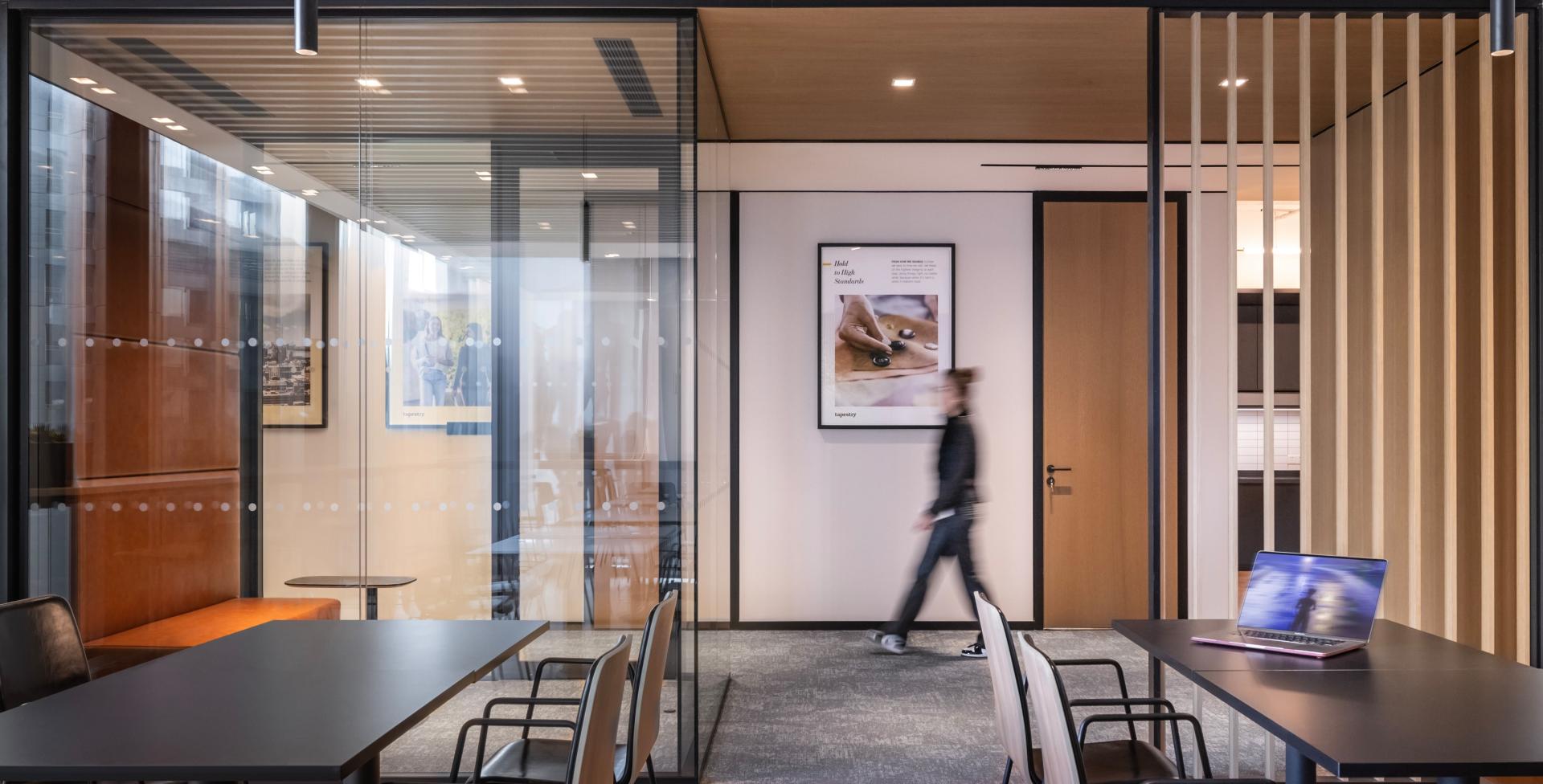 London Design Awards Winner - Tapestry Shanghai Office 