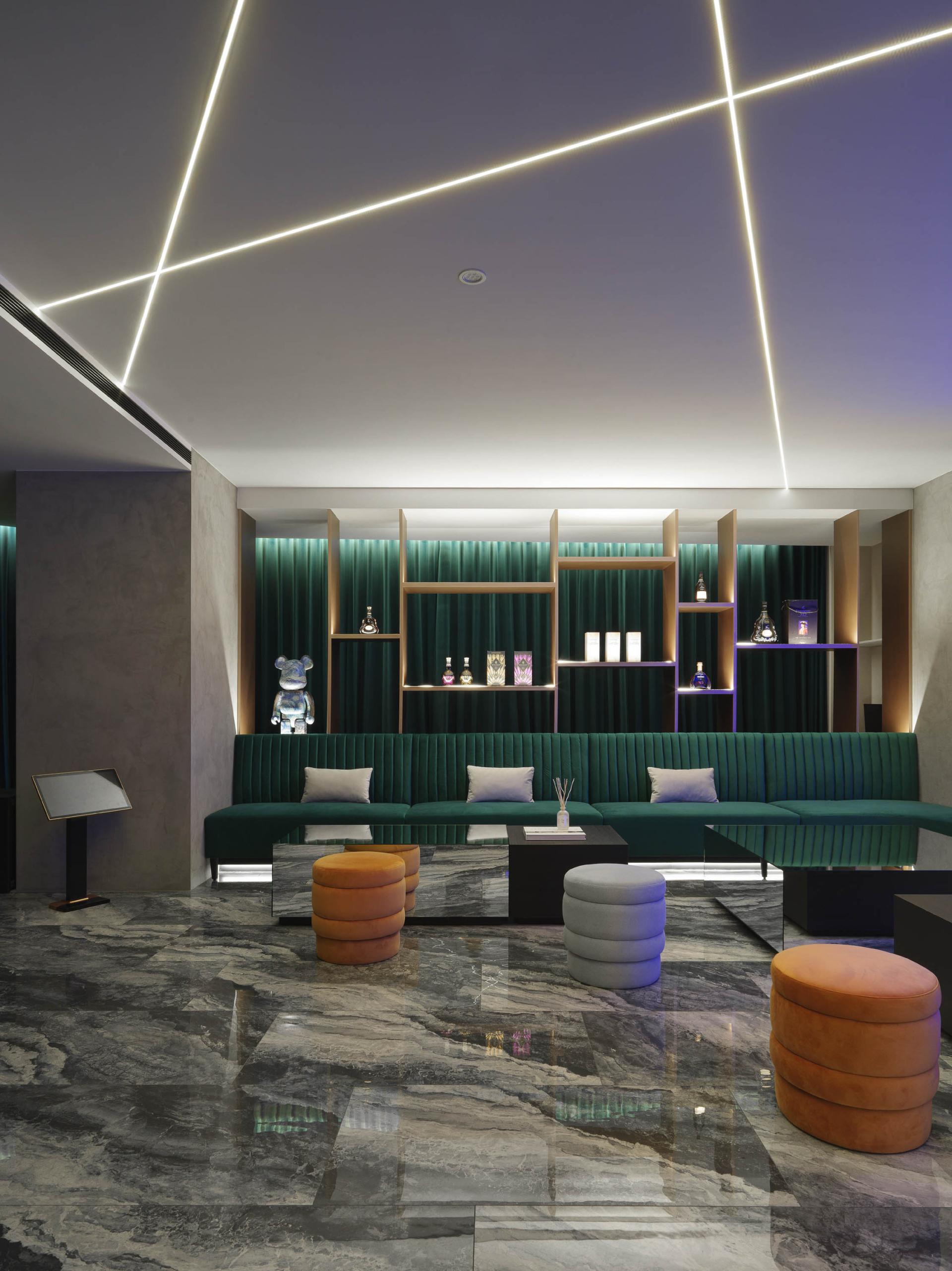 London Design Awards Winner - Aurora