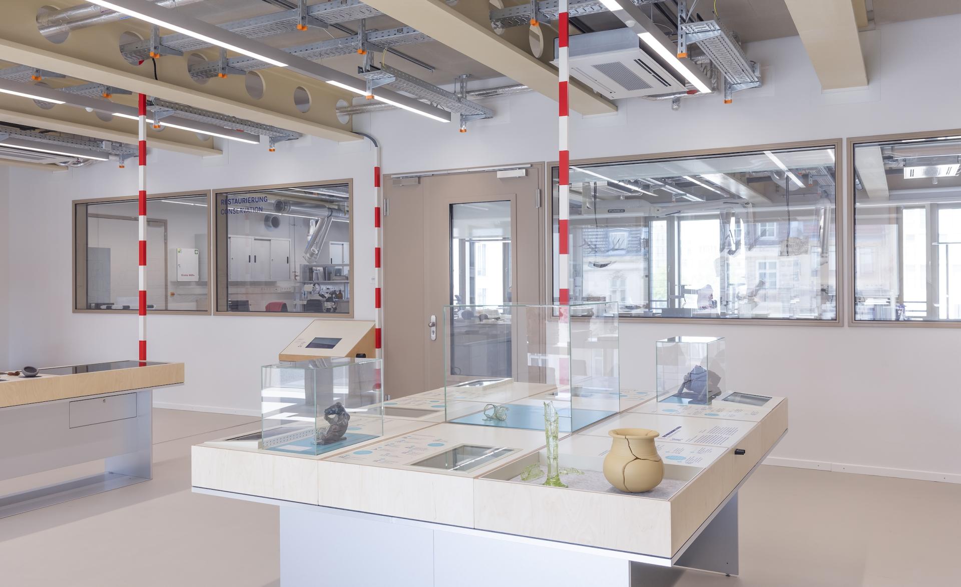 London Design Awards Winner - PETRI Berlin